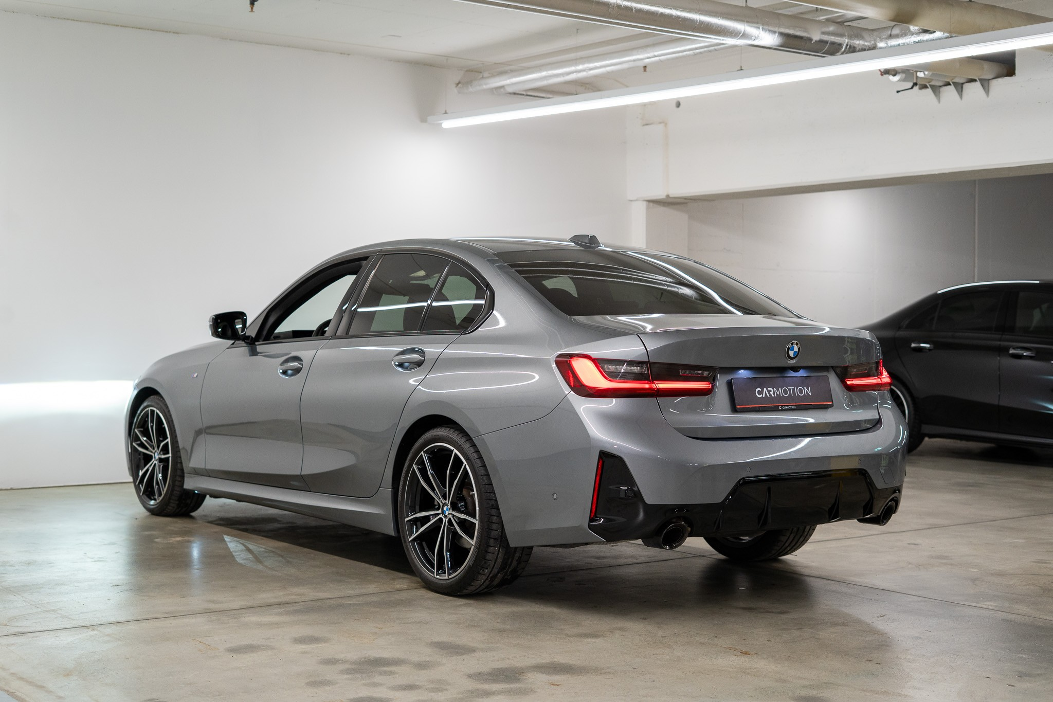 listing desktop thumbnail image 6