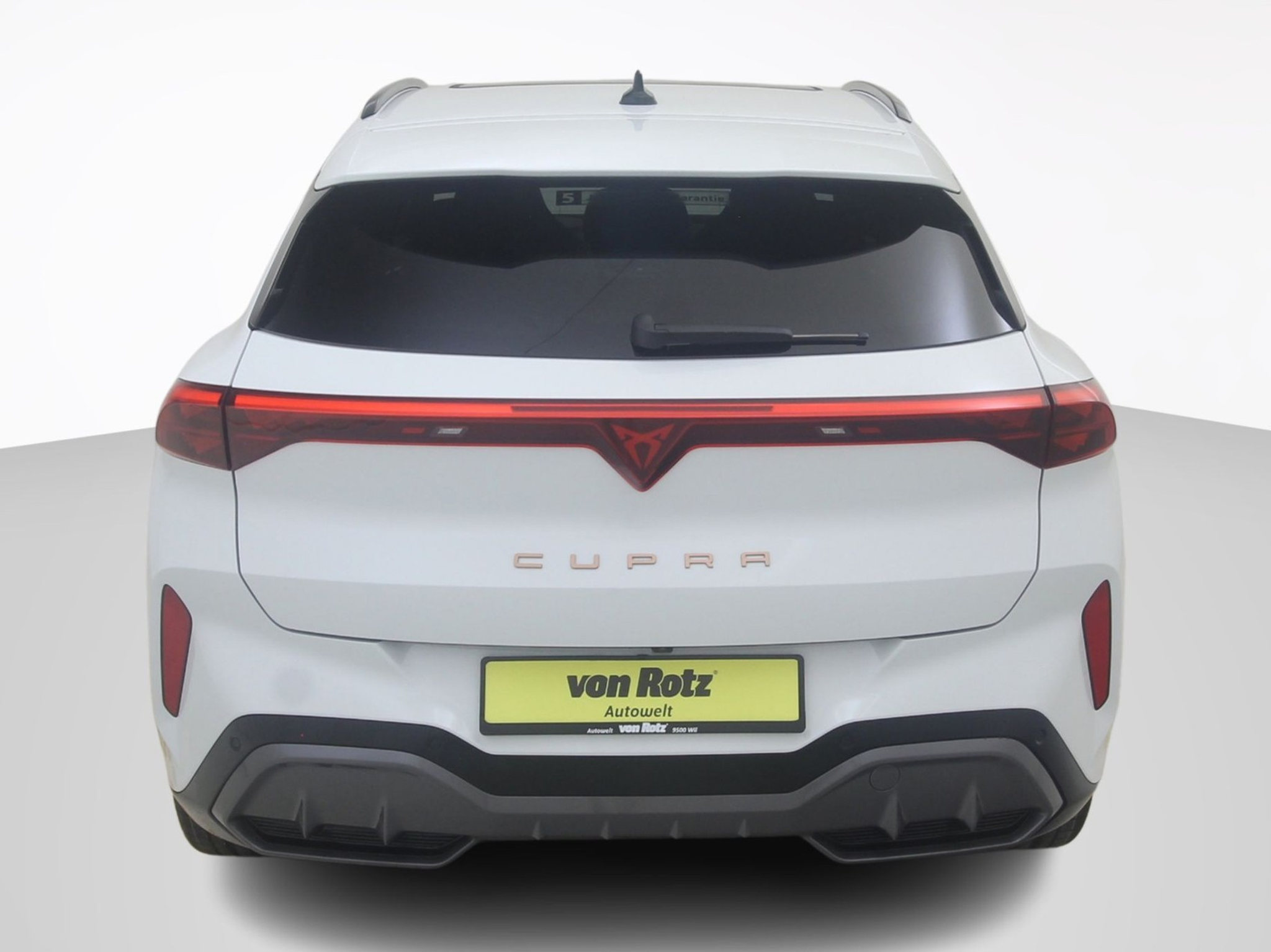 listing desktop thumbnail image 2