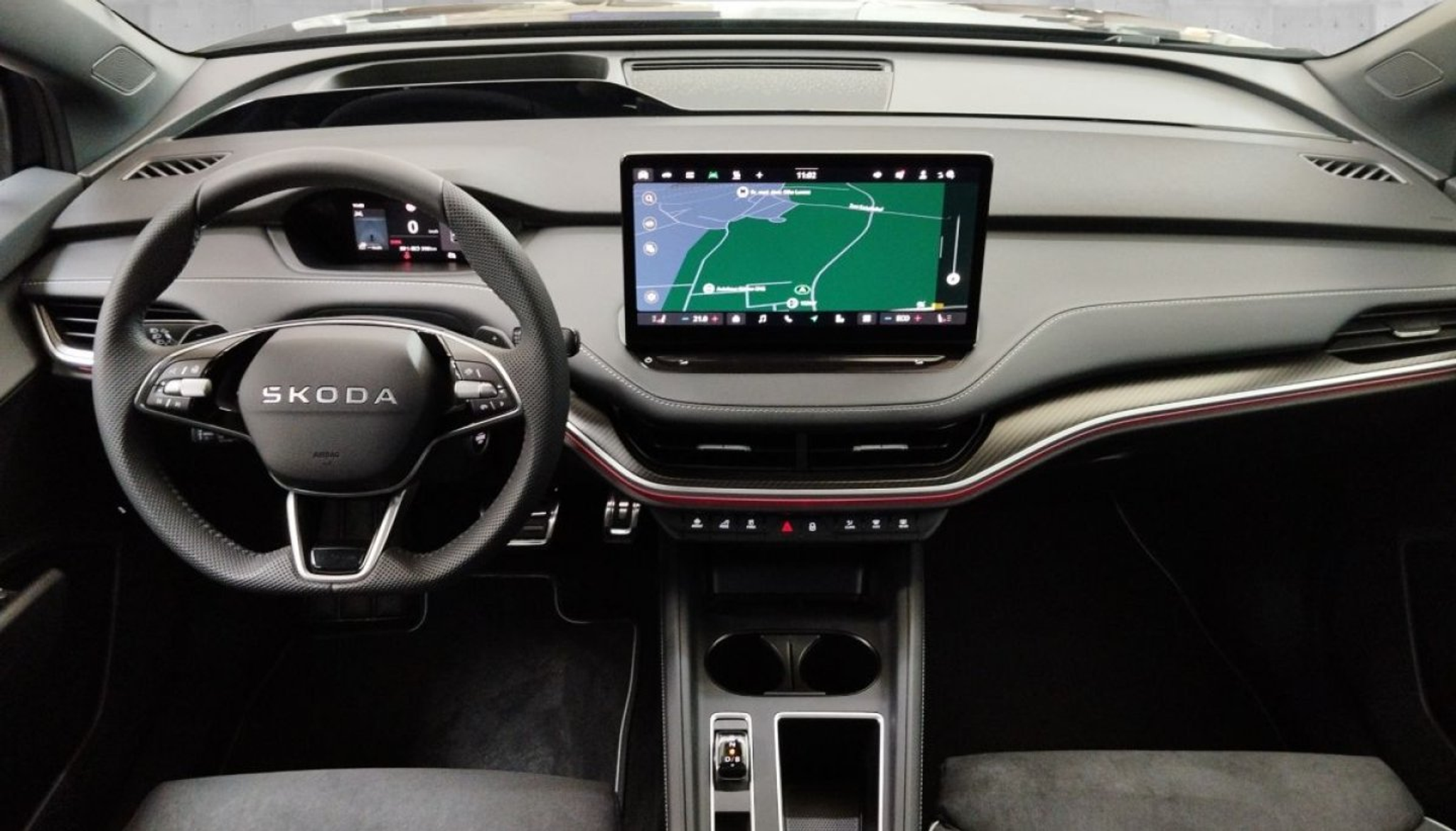 listing desktop thumbnail image 18