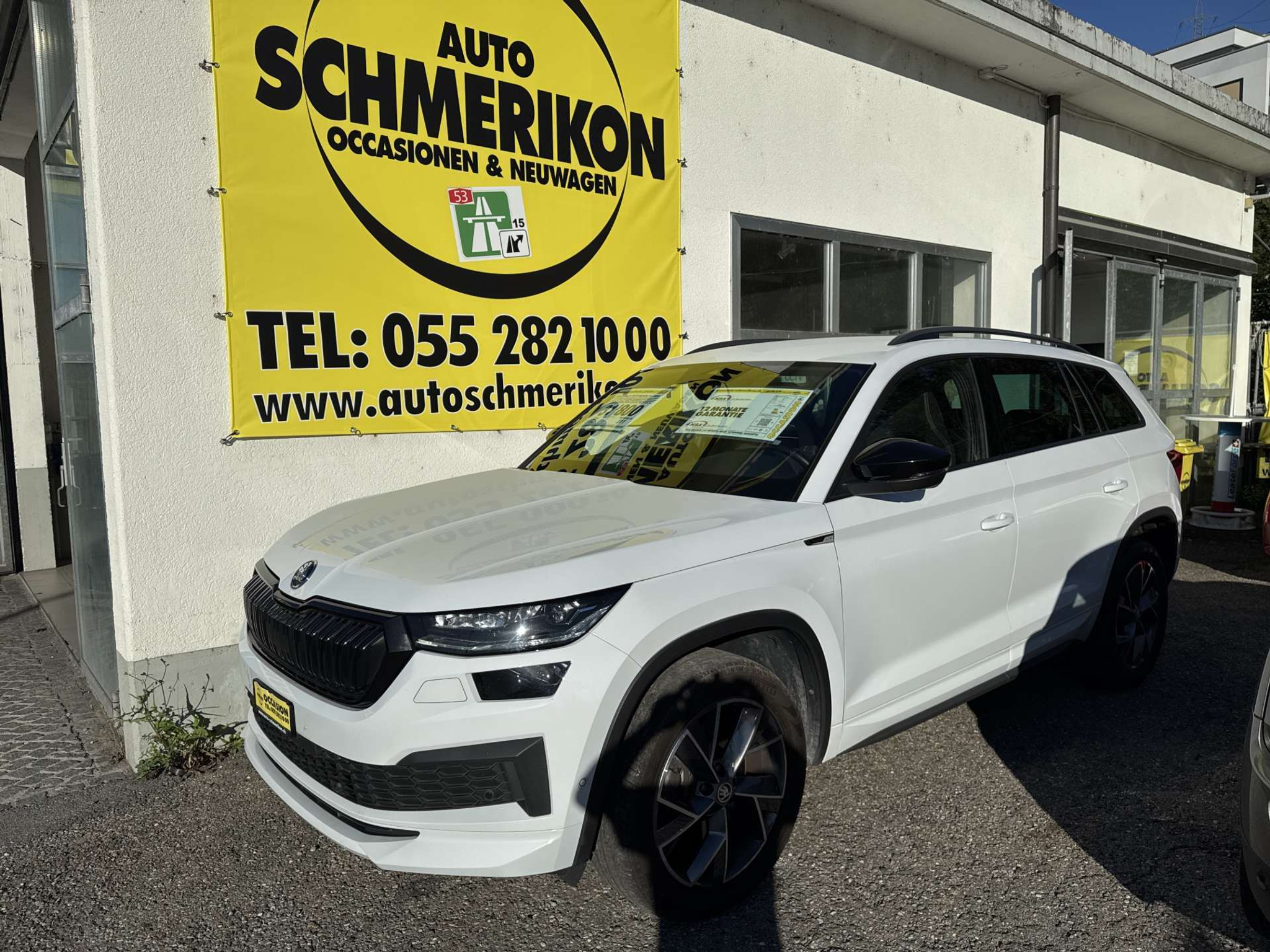 listing desktop thumbnail image 4