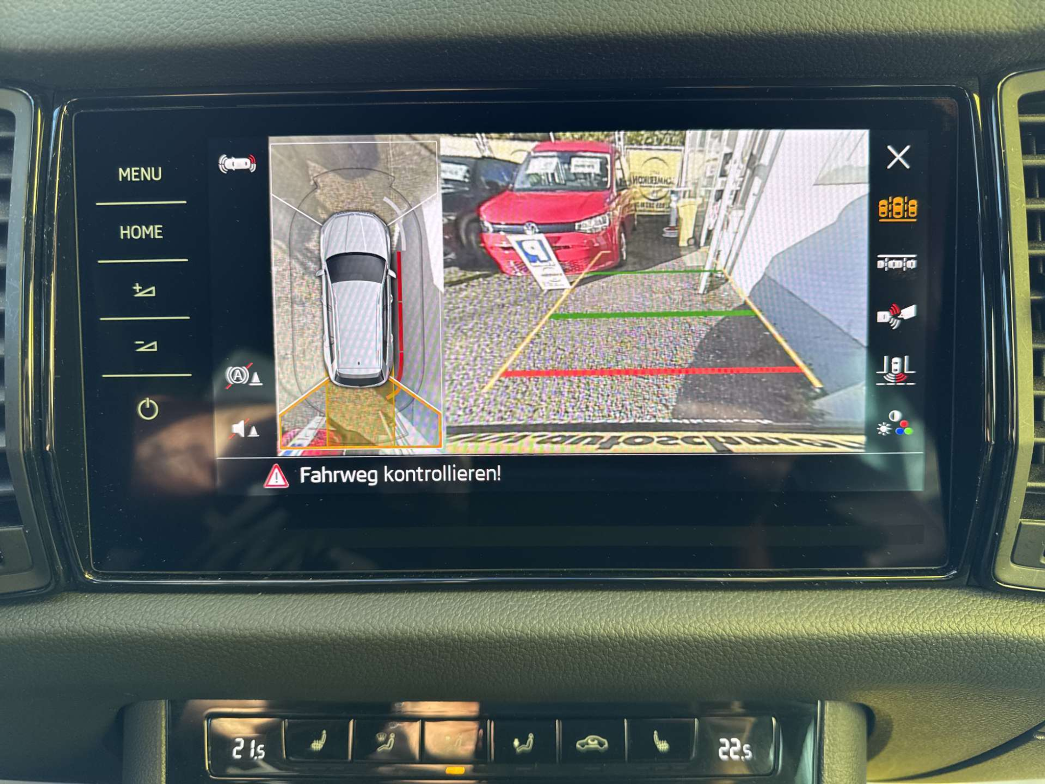 listing desktop thumbnail image 10