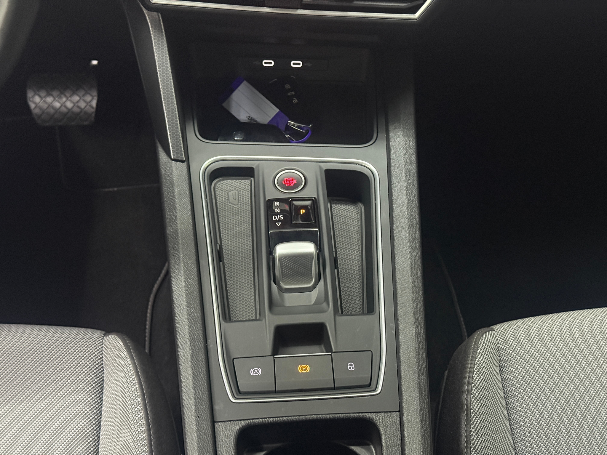 listing desktop thumbnail image 12