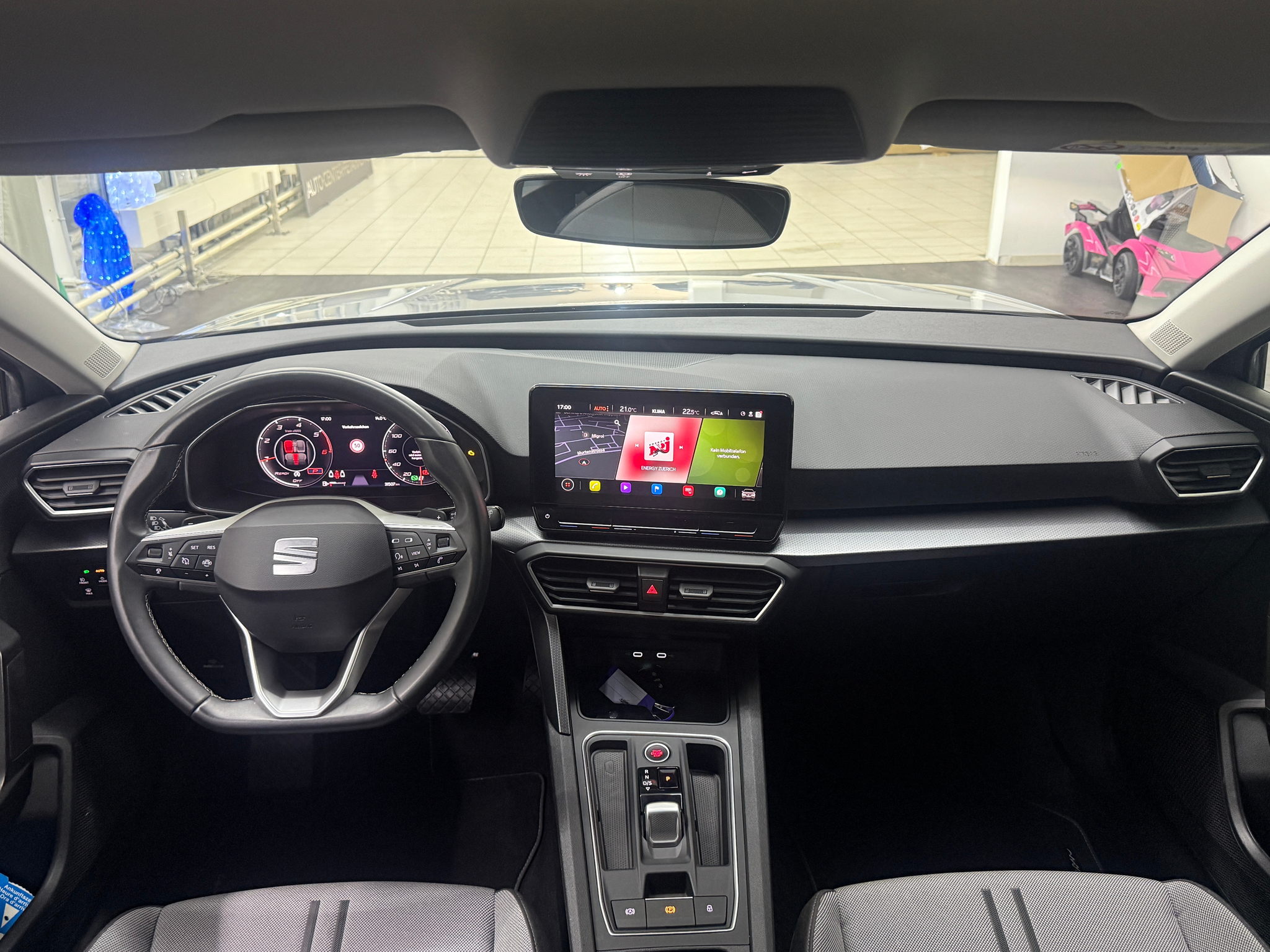 listing desktop thumbnail image 7