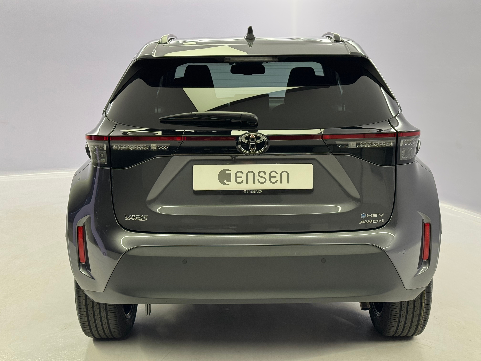 listing desktop thumbnail image 3