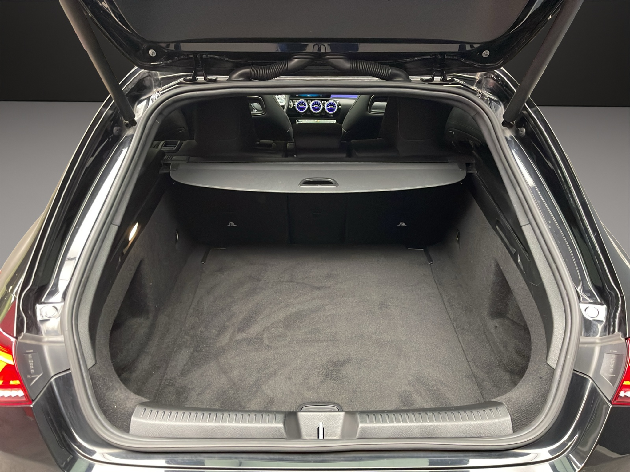 listing desktop thumbnail image 10