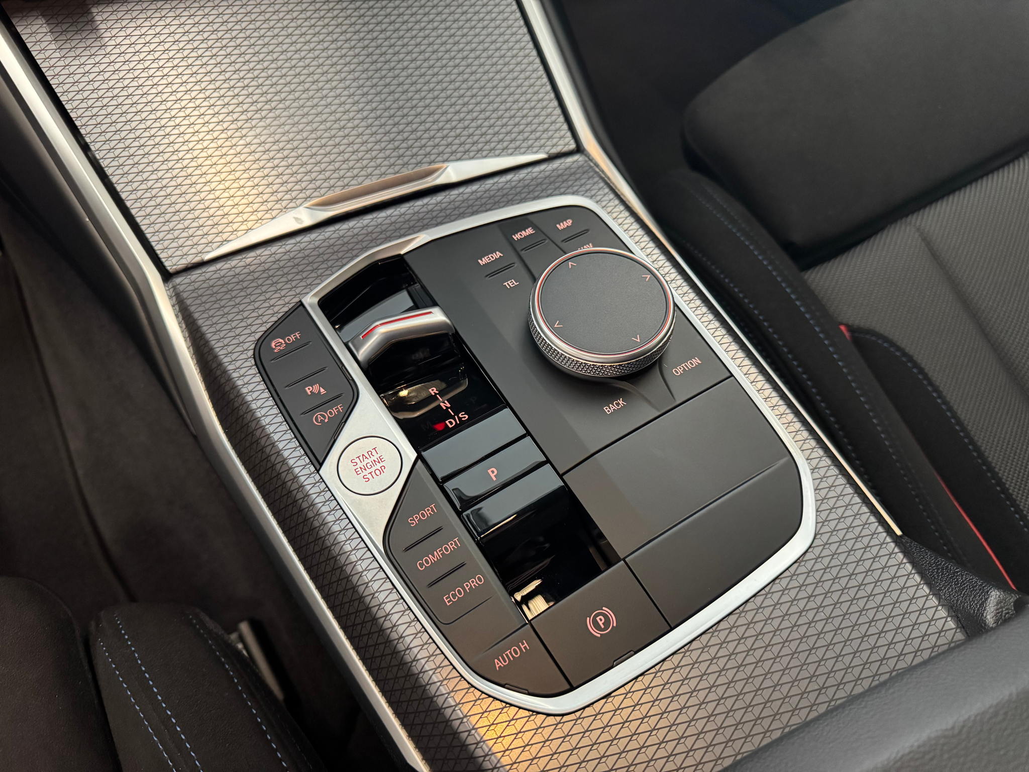 listing desktop thumbnail image 26