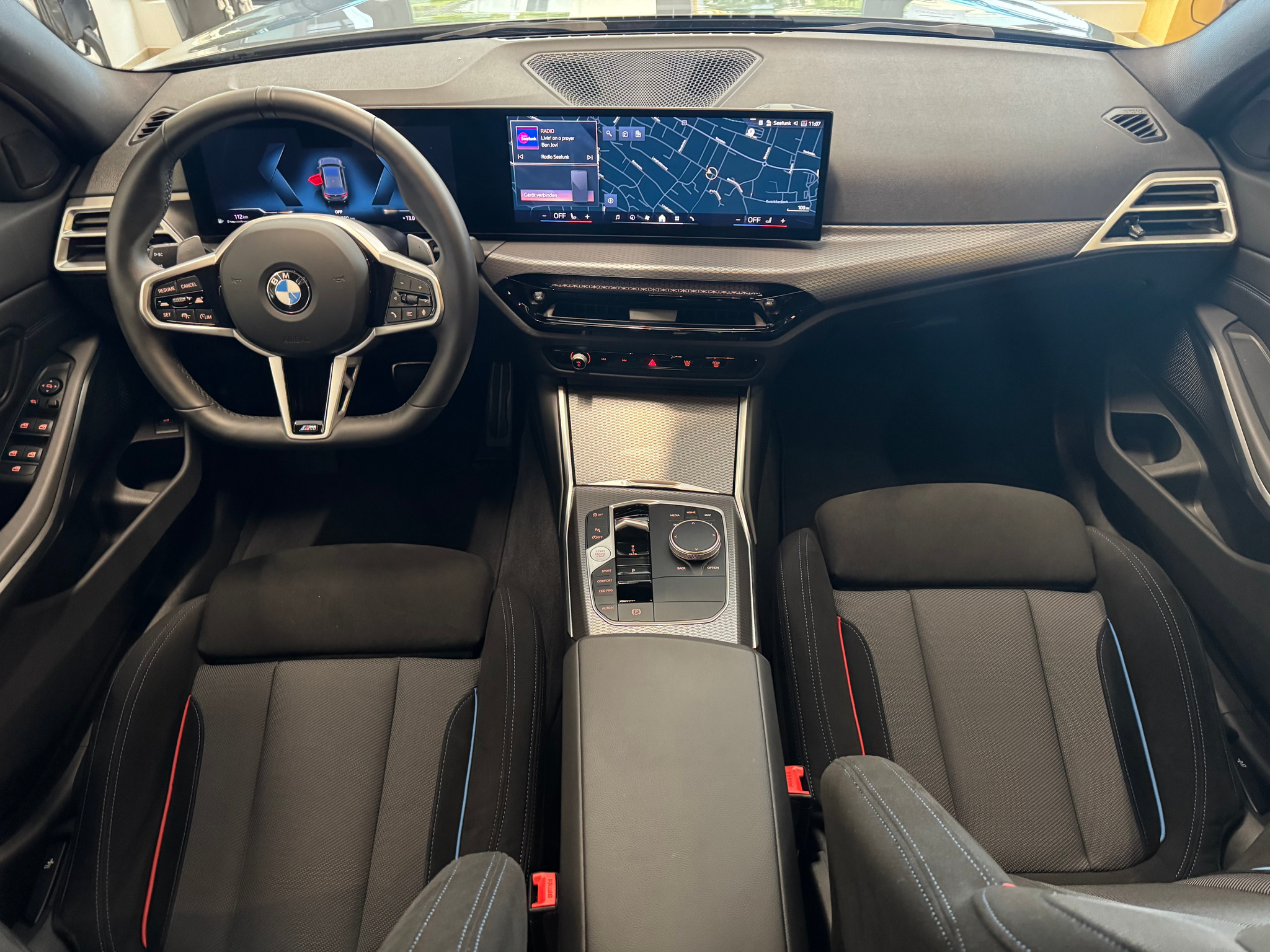 listing desktop thumbnail image 23