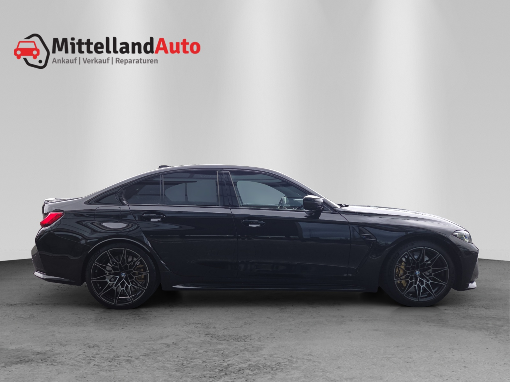 listing desktop thumbnail image 3