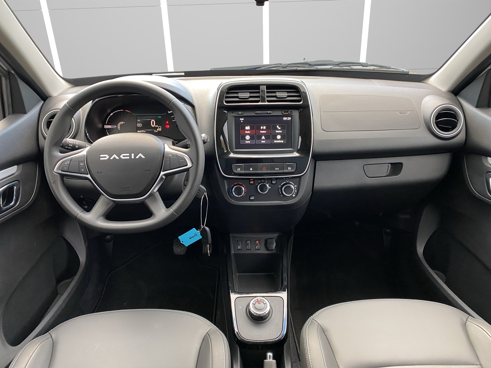 listing desktop thumbnail image 11