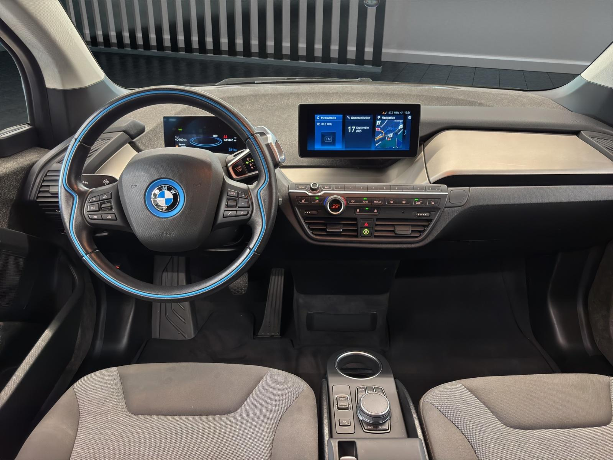 listing desktop thumbnail image 10