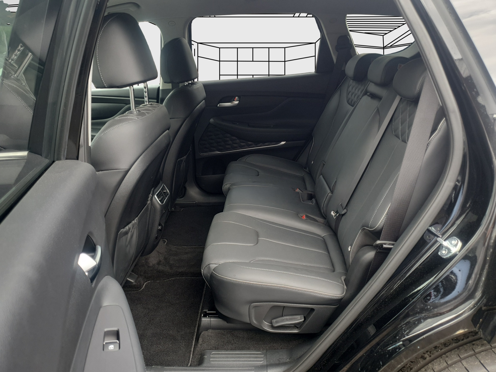 listing desktop thumbnail image 11