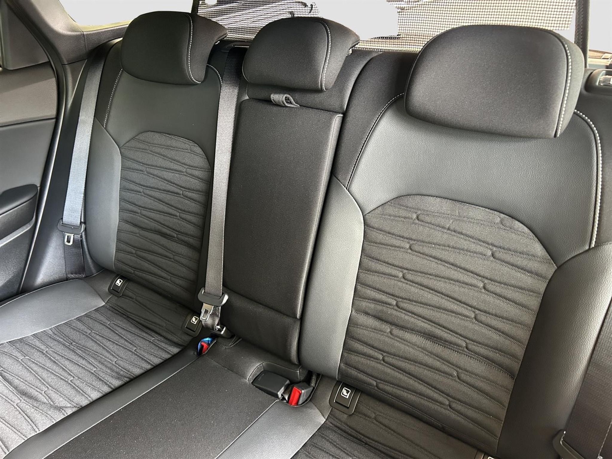 listing desktop thumbnail image 5