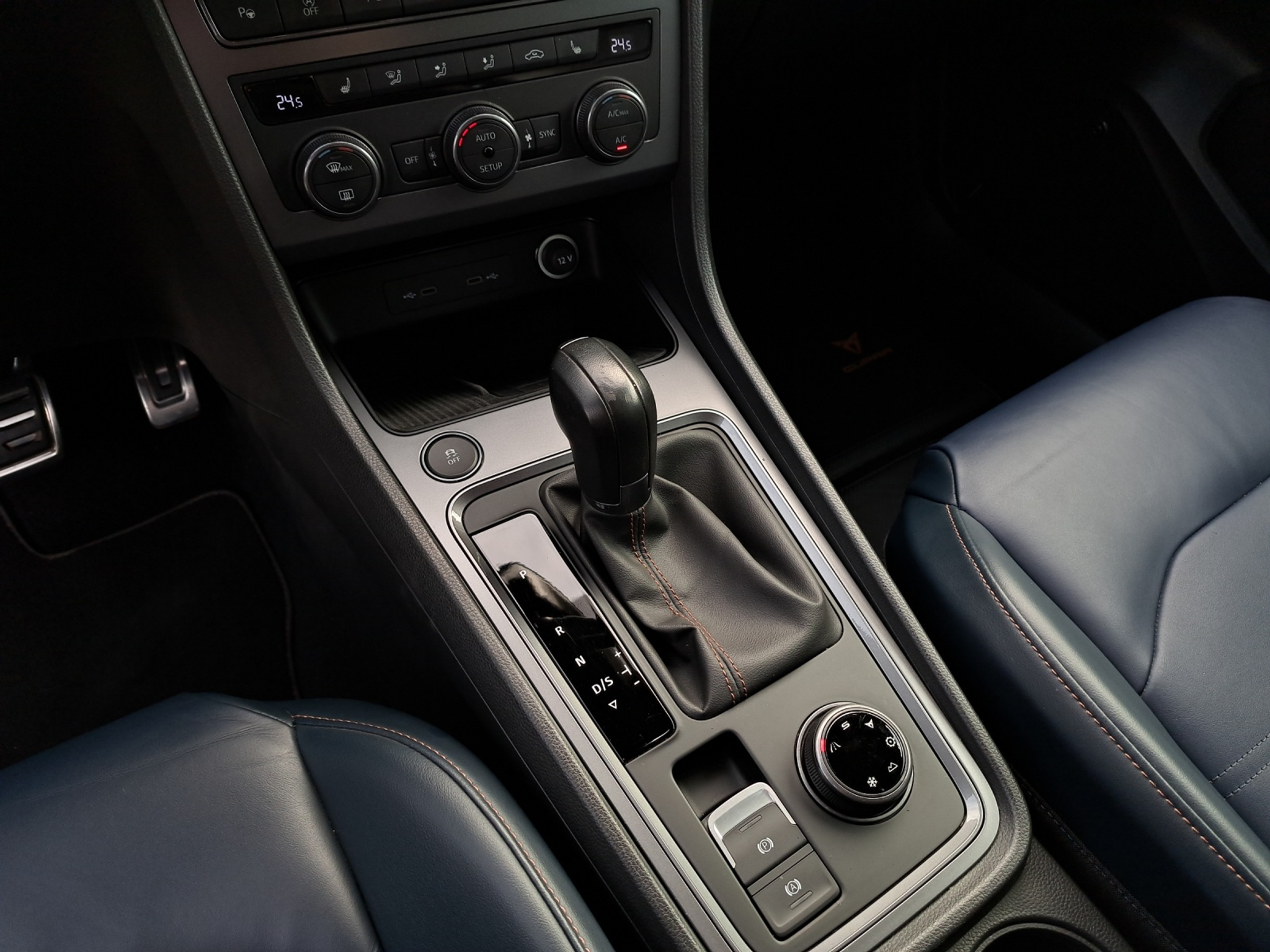 listing desktop thumbnail image 12