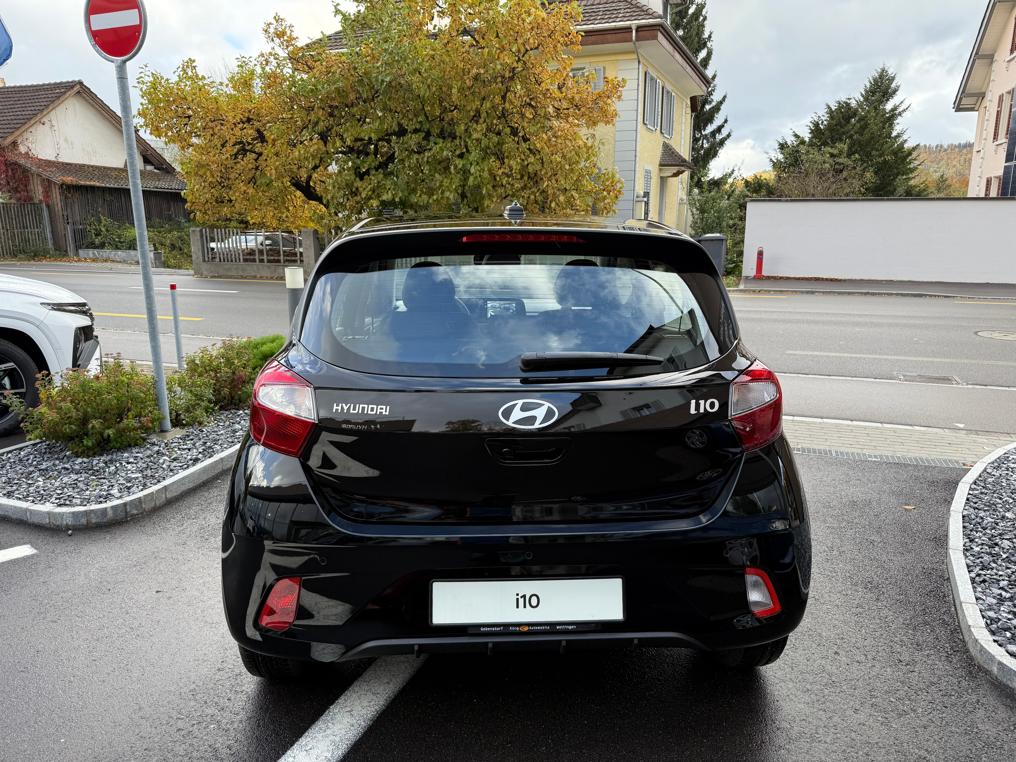 listing desktop thumbnail image 5