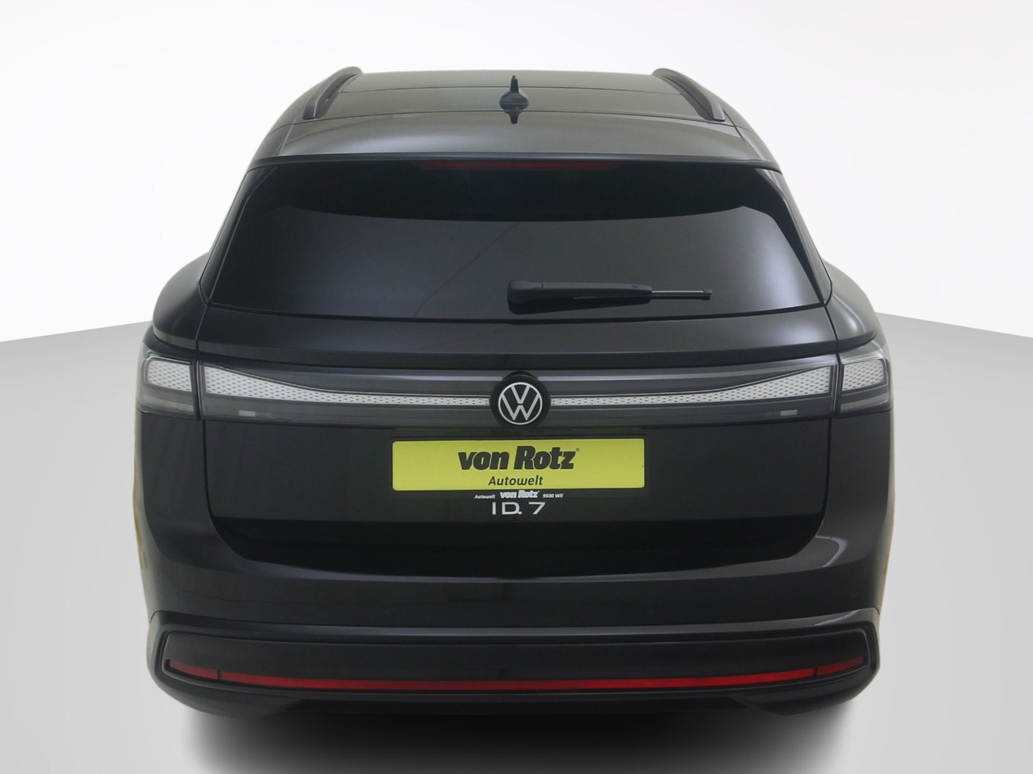 listing desktop thumbnail image 2