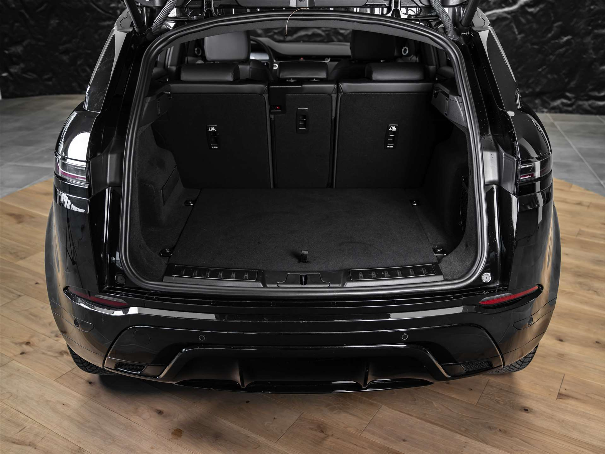 listing desktop thumbnail image 42