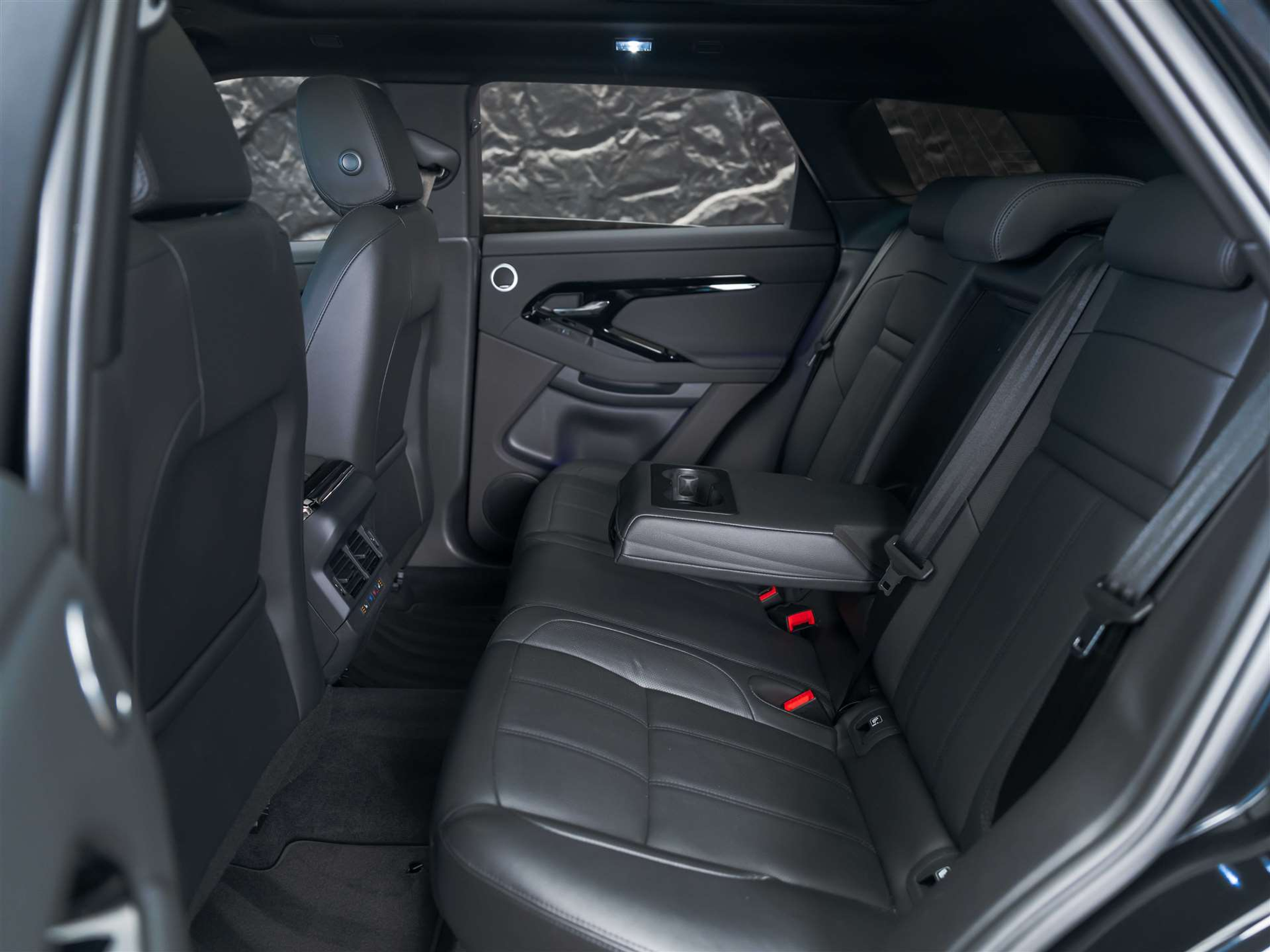 listing desktop thumbnail image 13