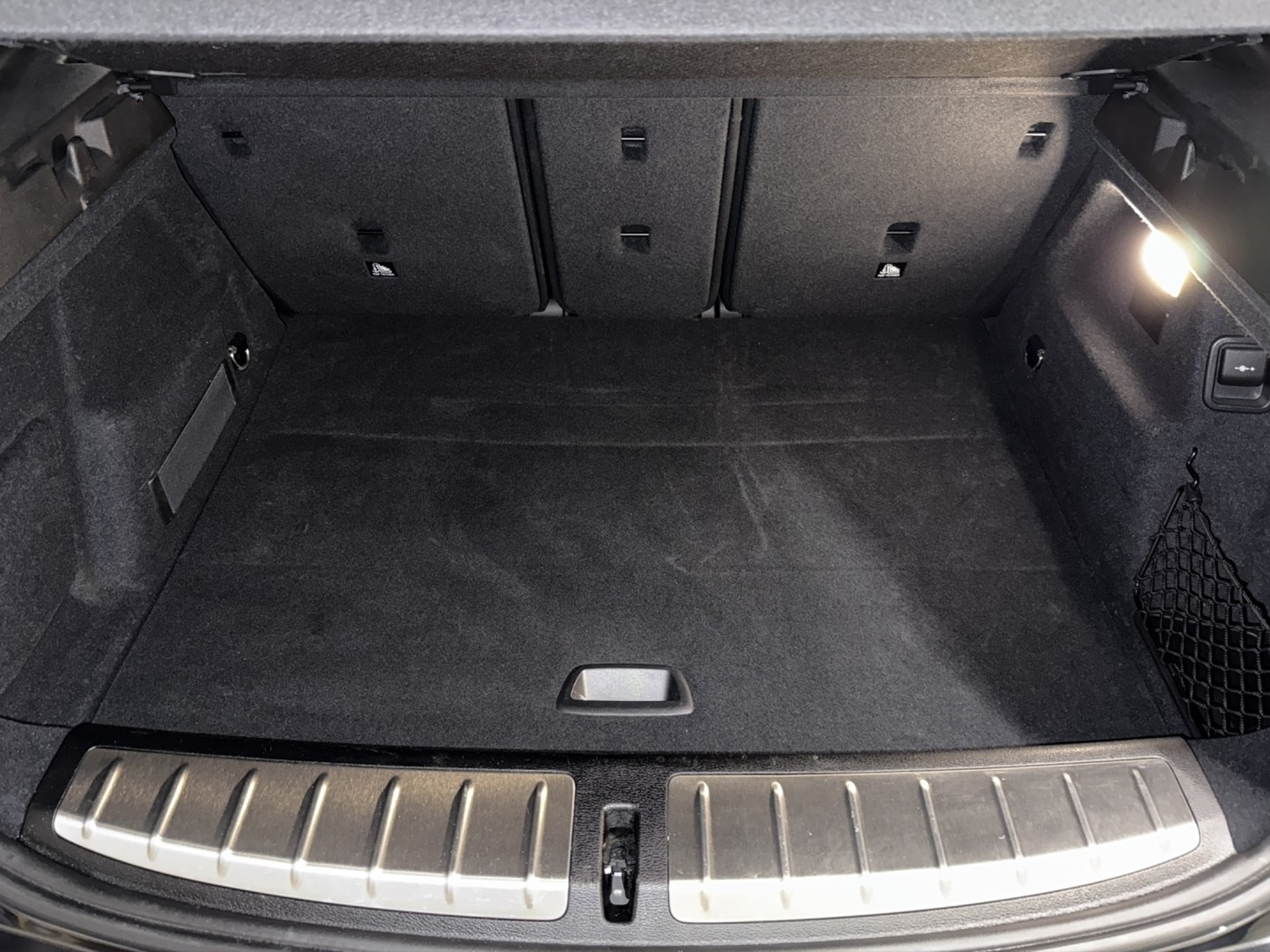 listing desktop thumbnail image 22