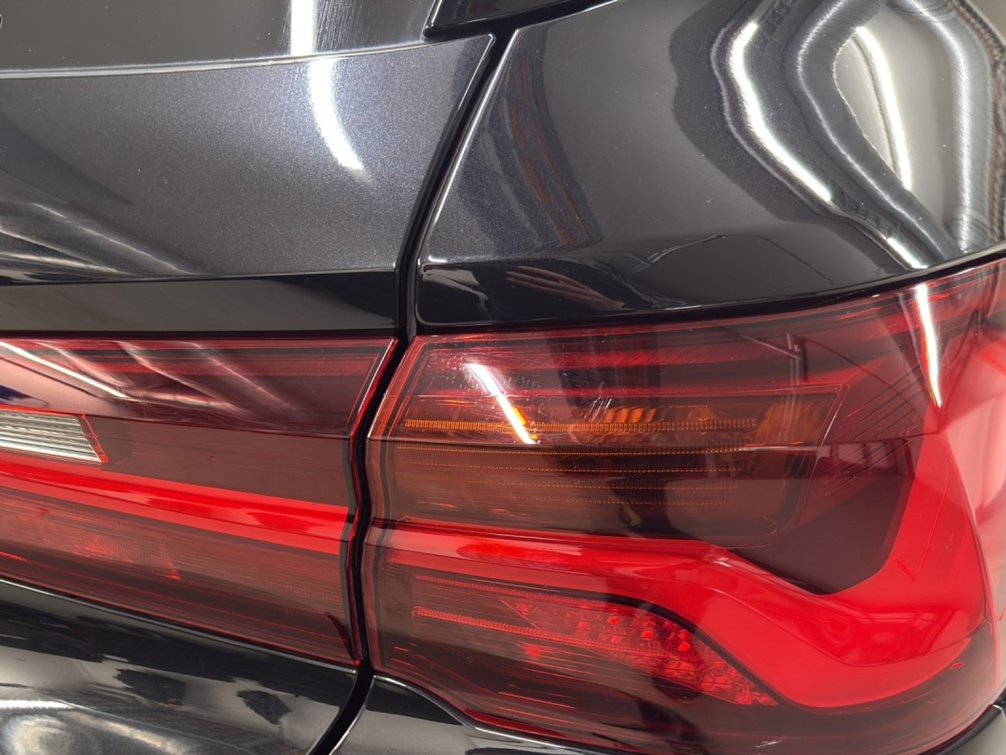 listing desktop thumbnail image 21