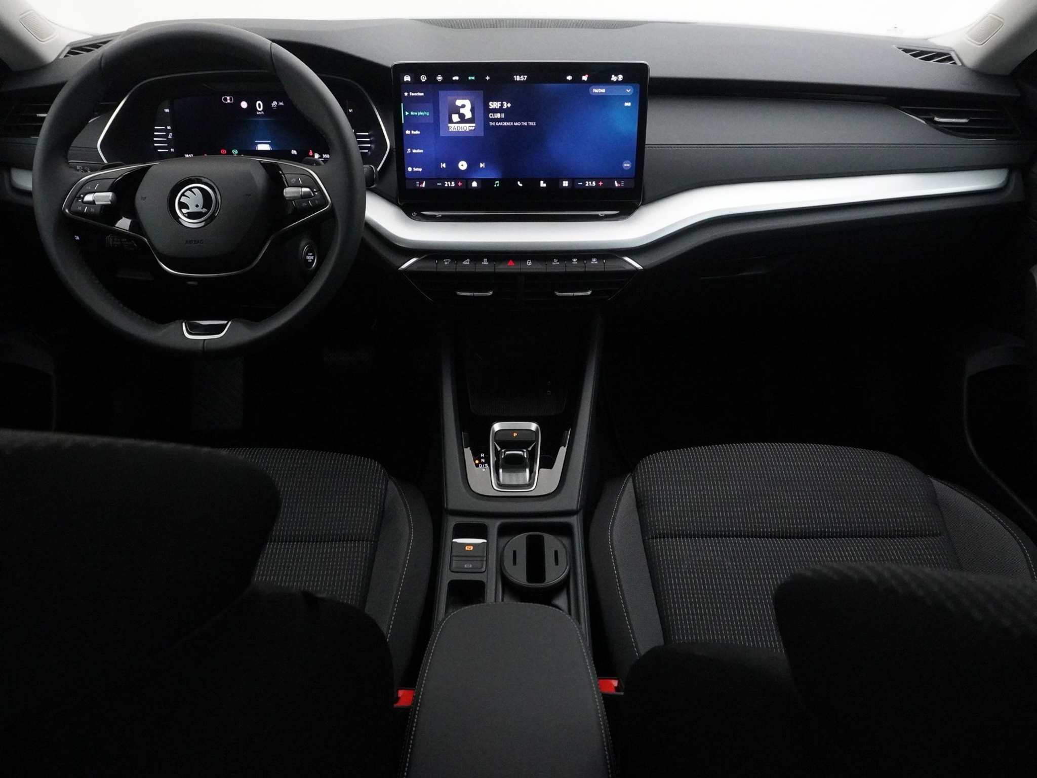 listing desktop thumbnail image 11