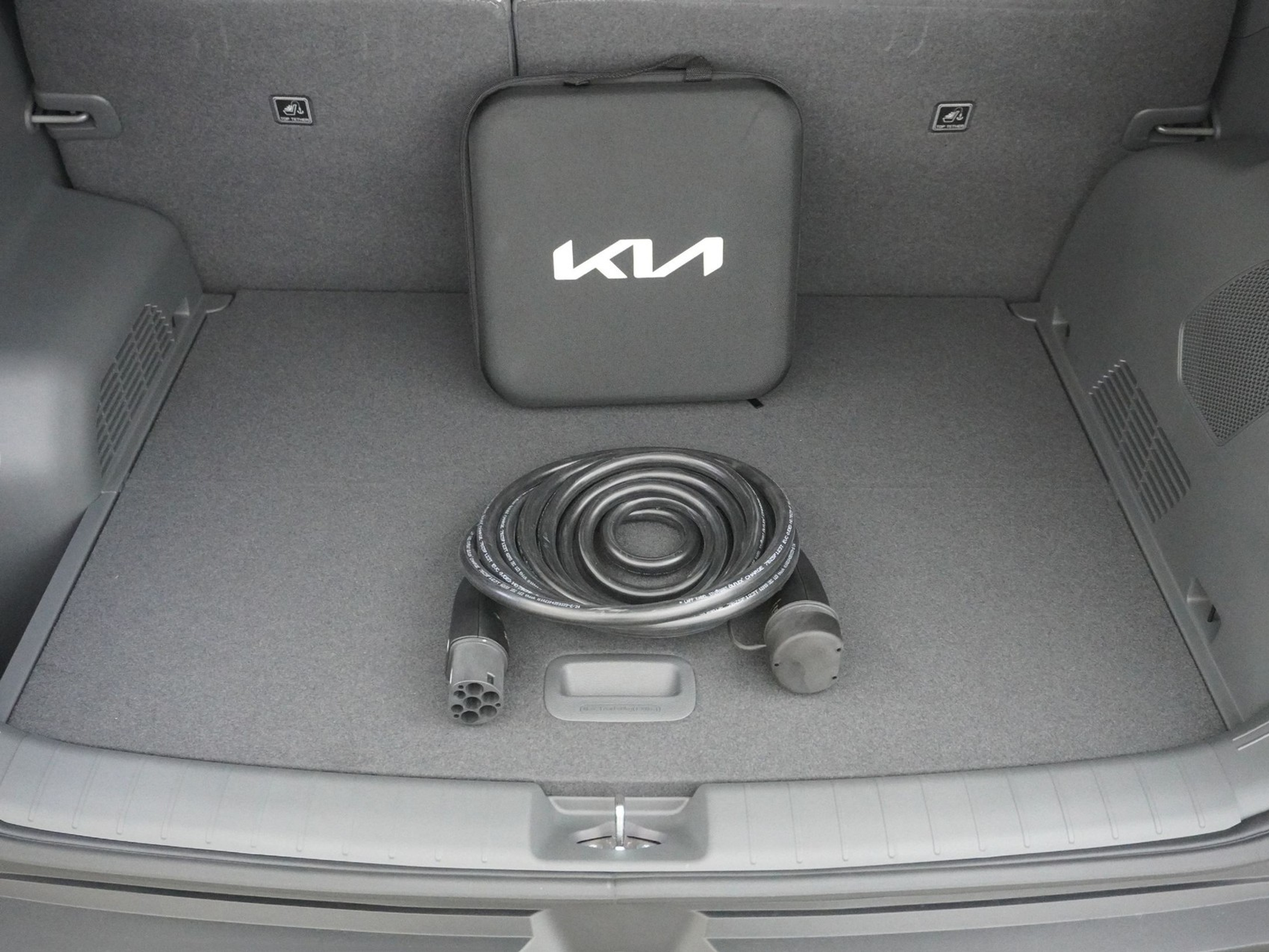 listing desktop thumbnail image 27