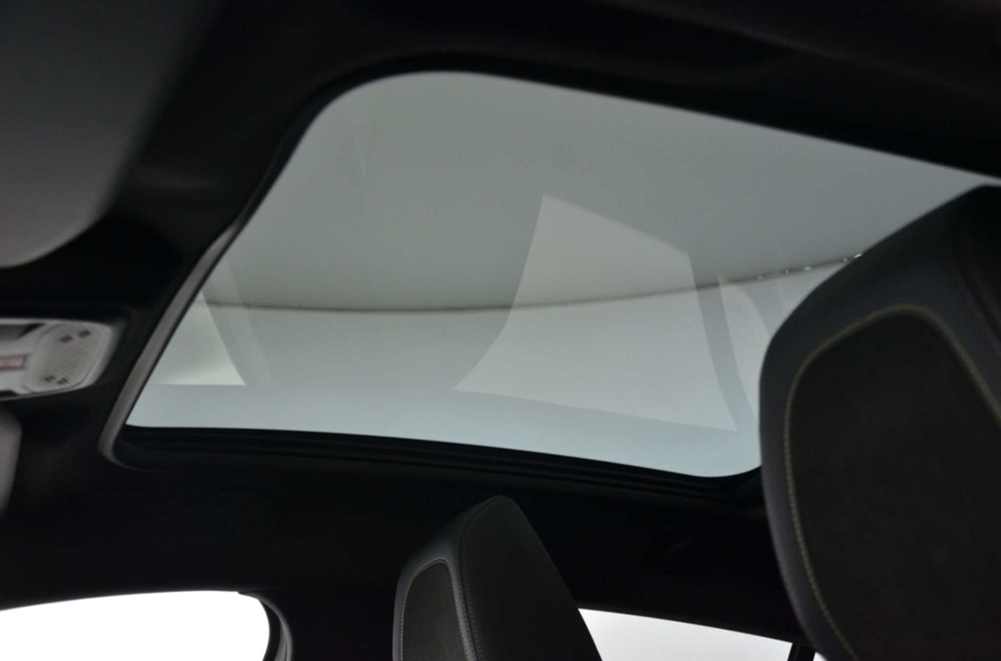 listing desktop thumbnail image 10