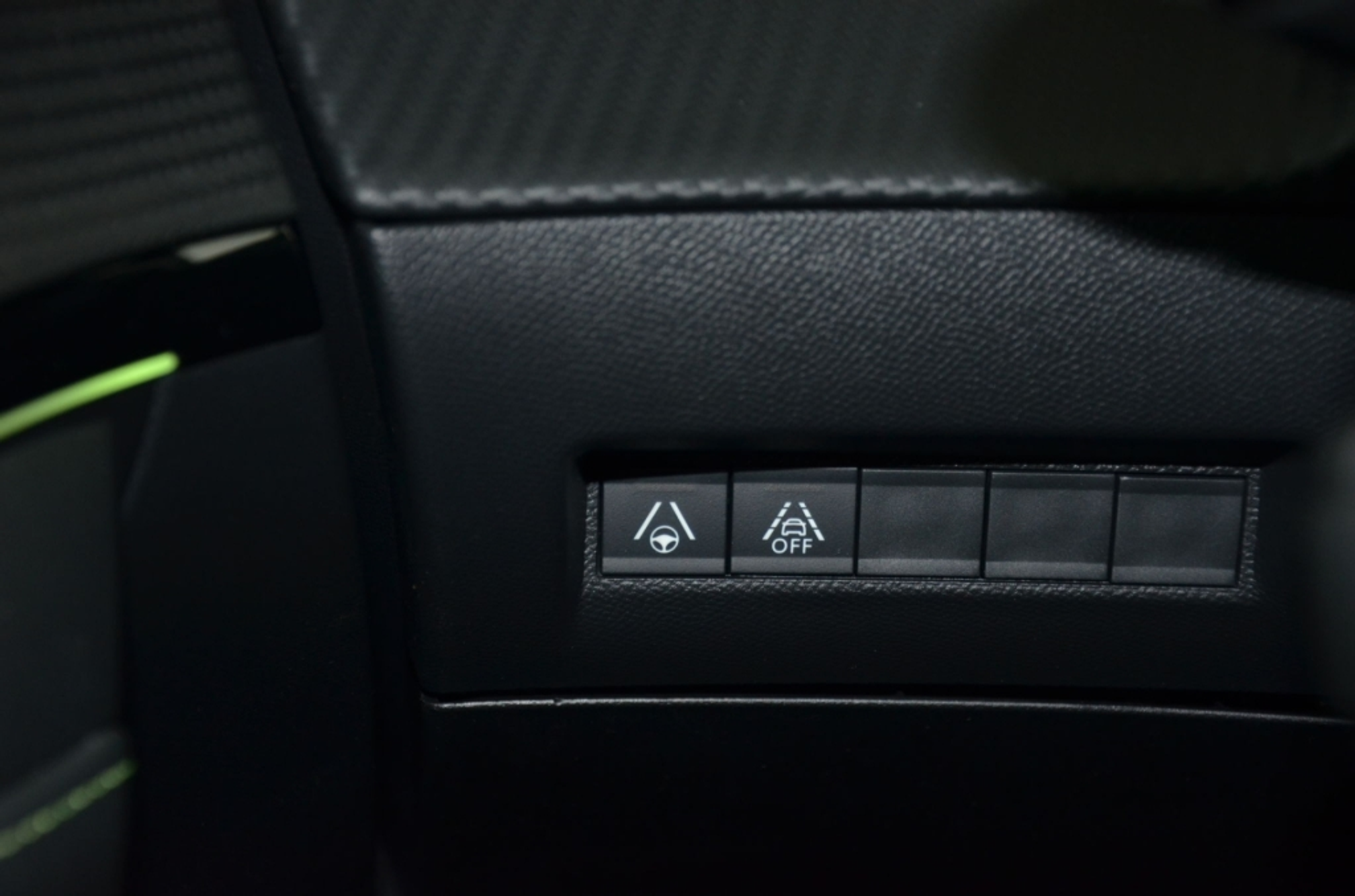 listing desktop thumbnail image 21