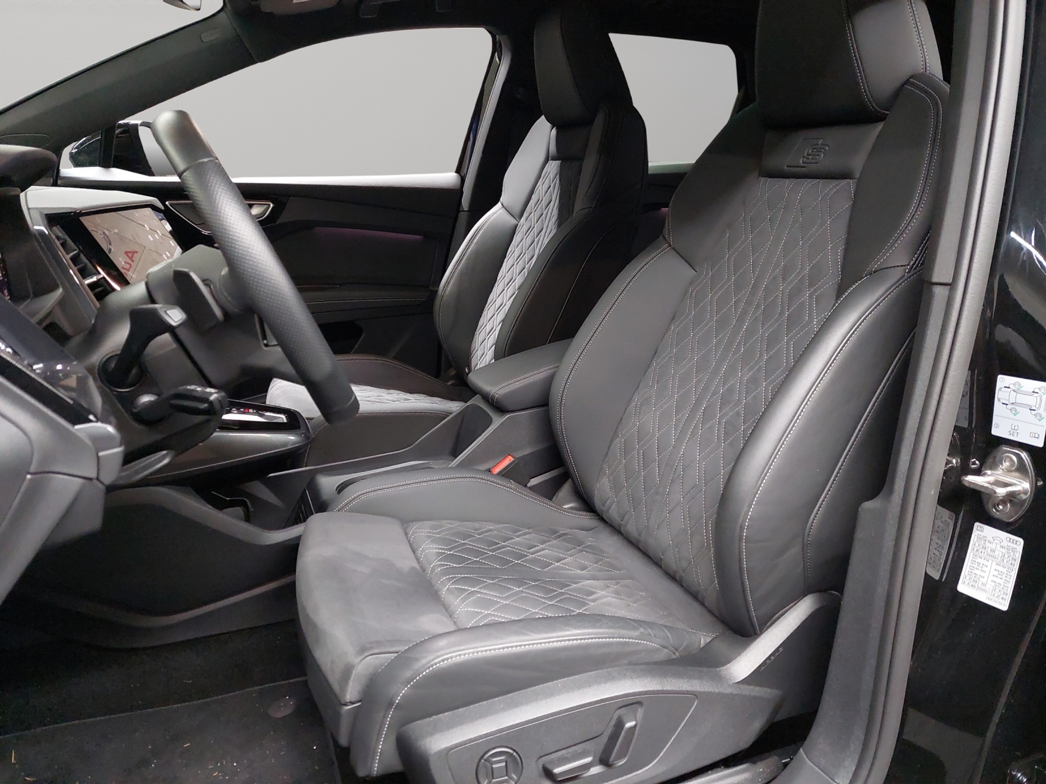 listing desktop thumbnail image 5