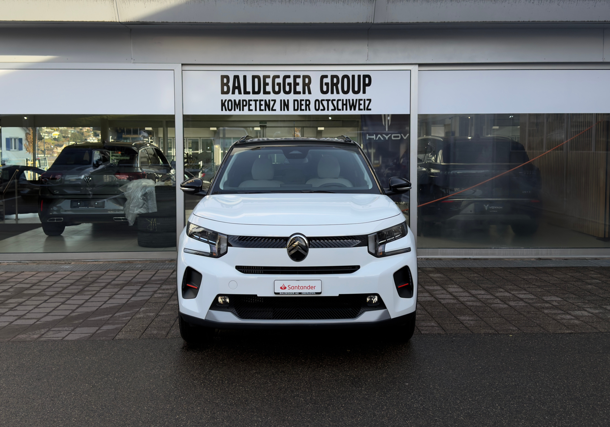 listing desktop thumbnail image 3