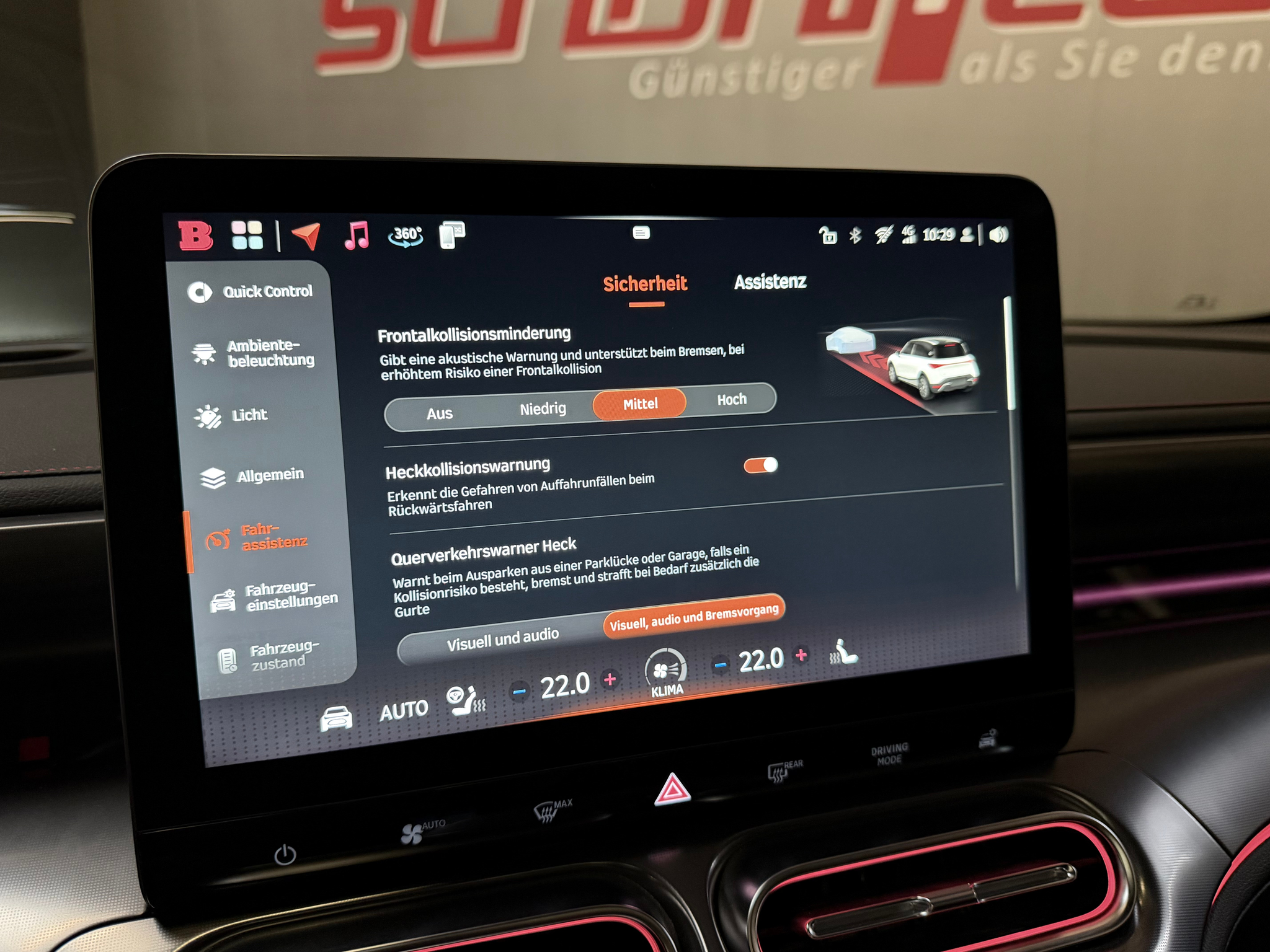 listing desktop thumbnail image 24