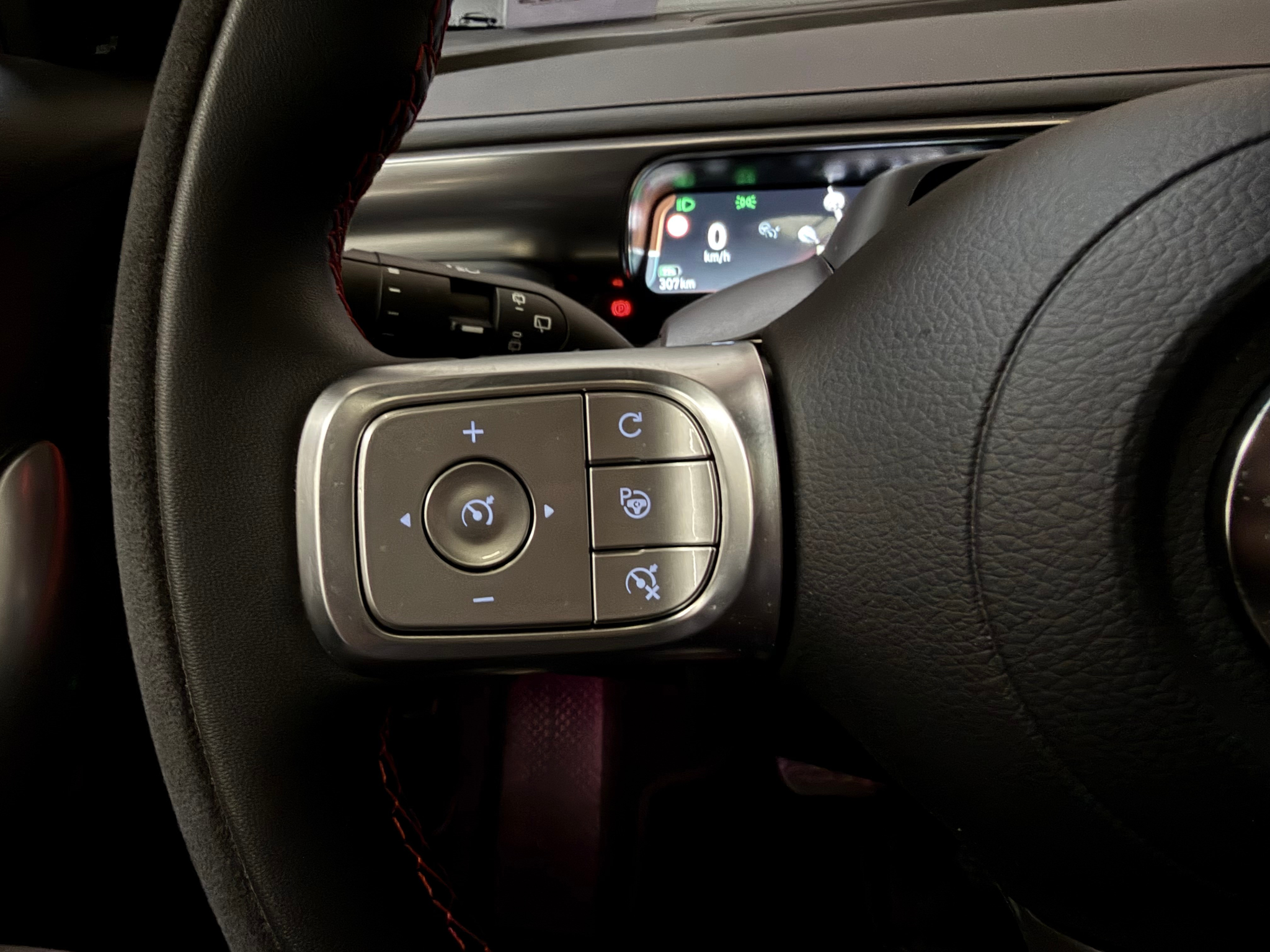 listing desktop thumbnail image 30