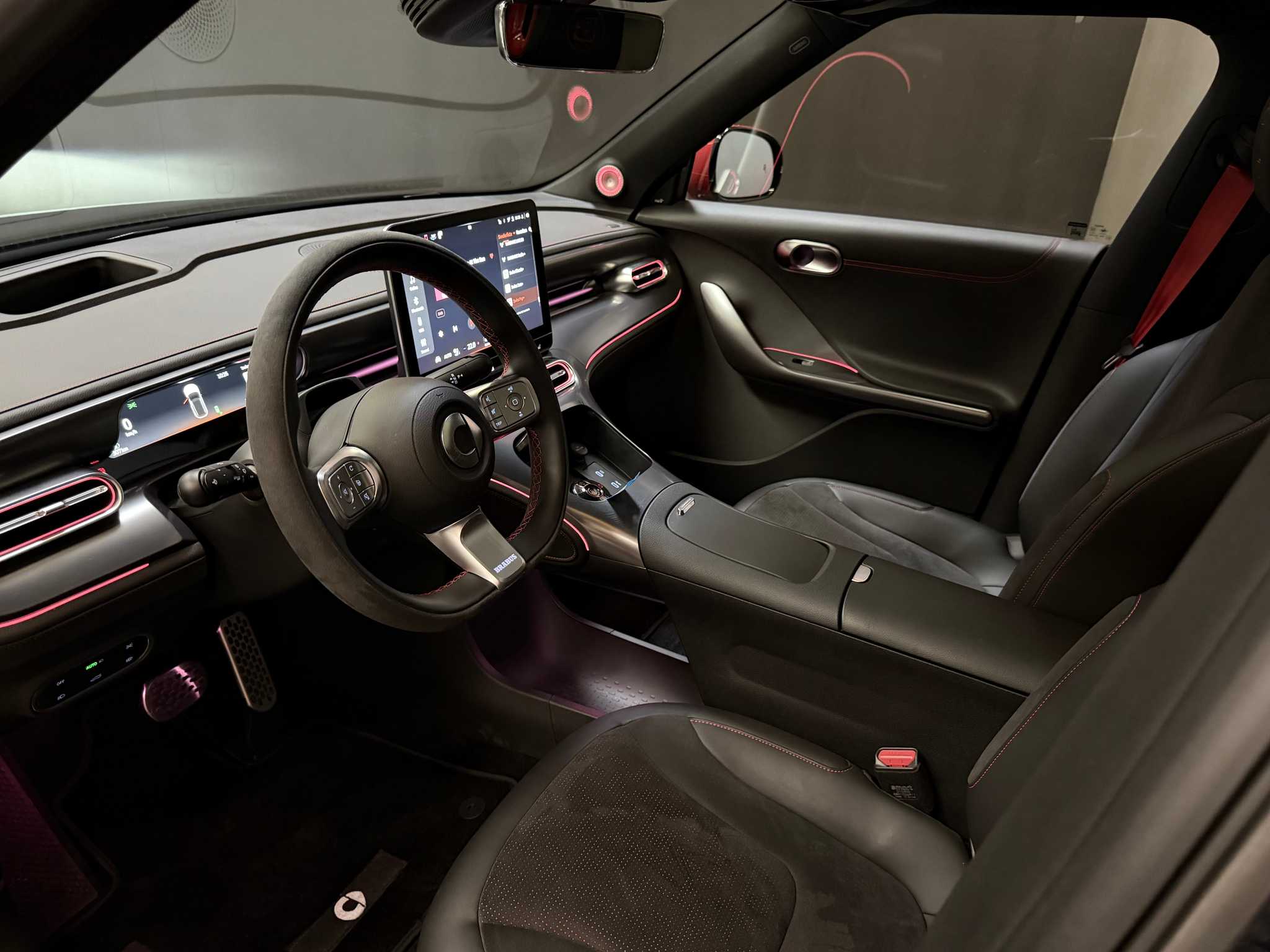 listing desktop thumbnail image 12