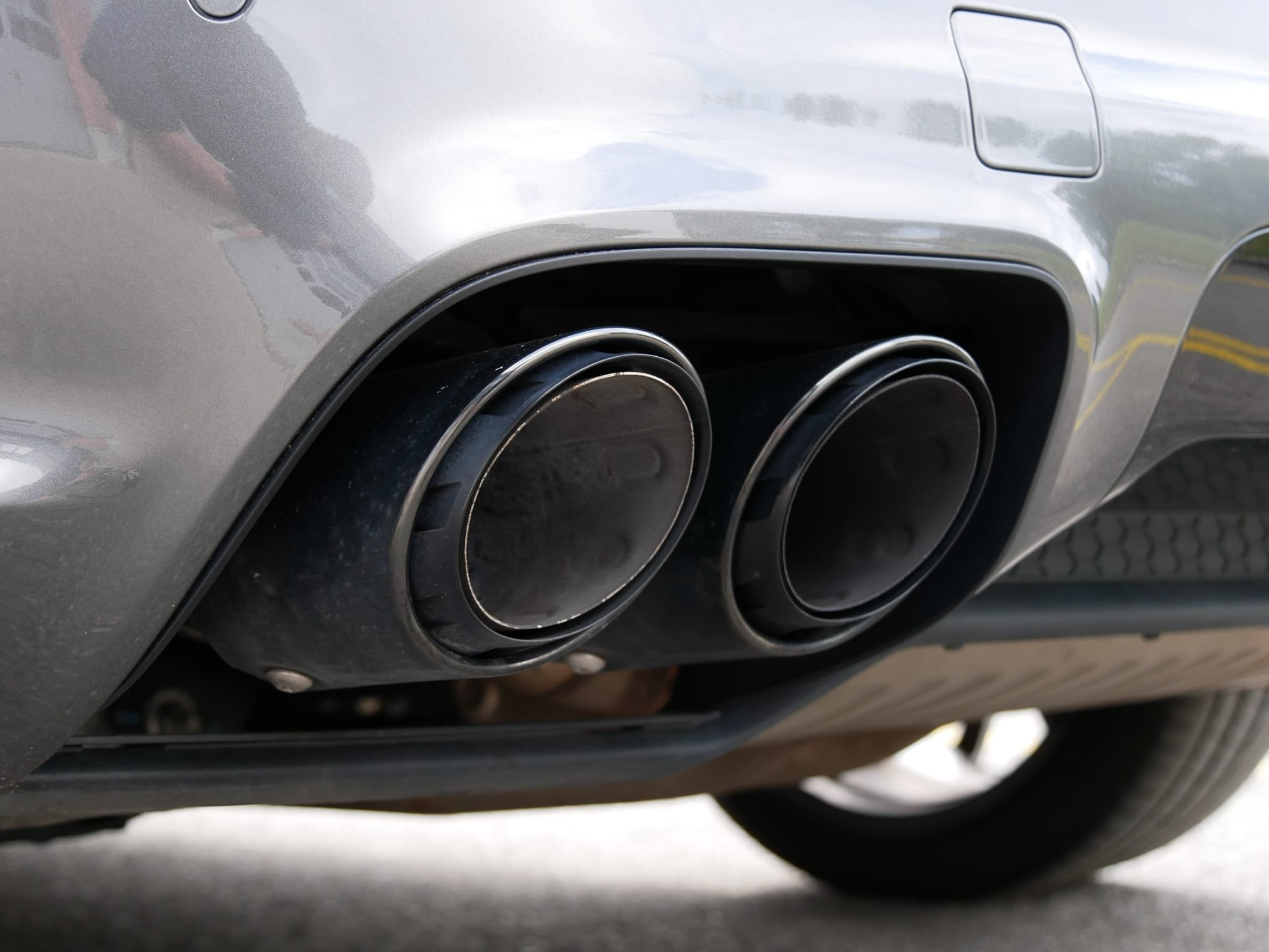 listing desktop thumbnail image 27