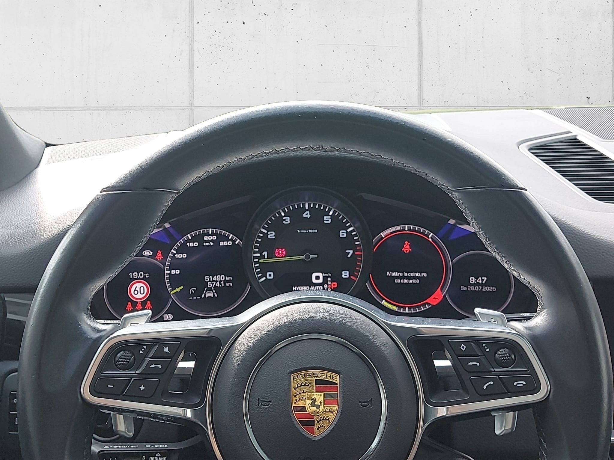 listing desktop thumbnail image 16