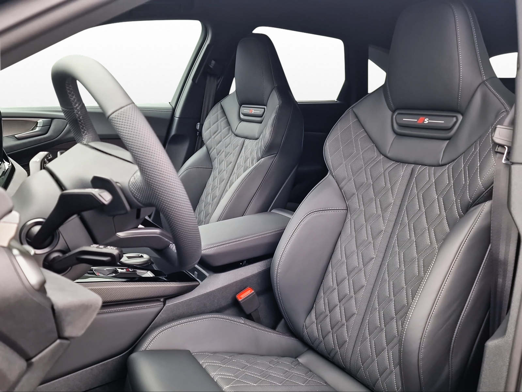 listing desktop thumbnail image 7