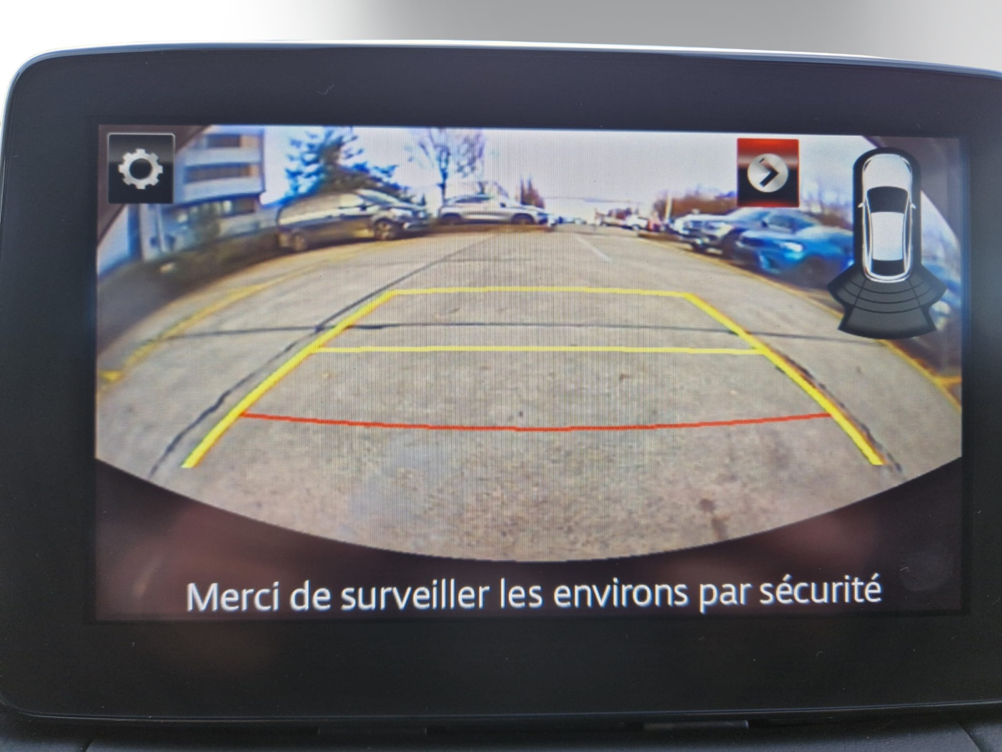 listing desktop thumbnail image 11