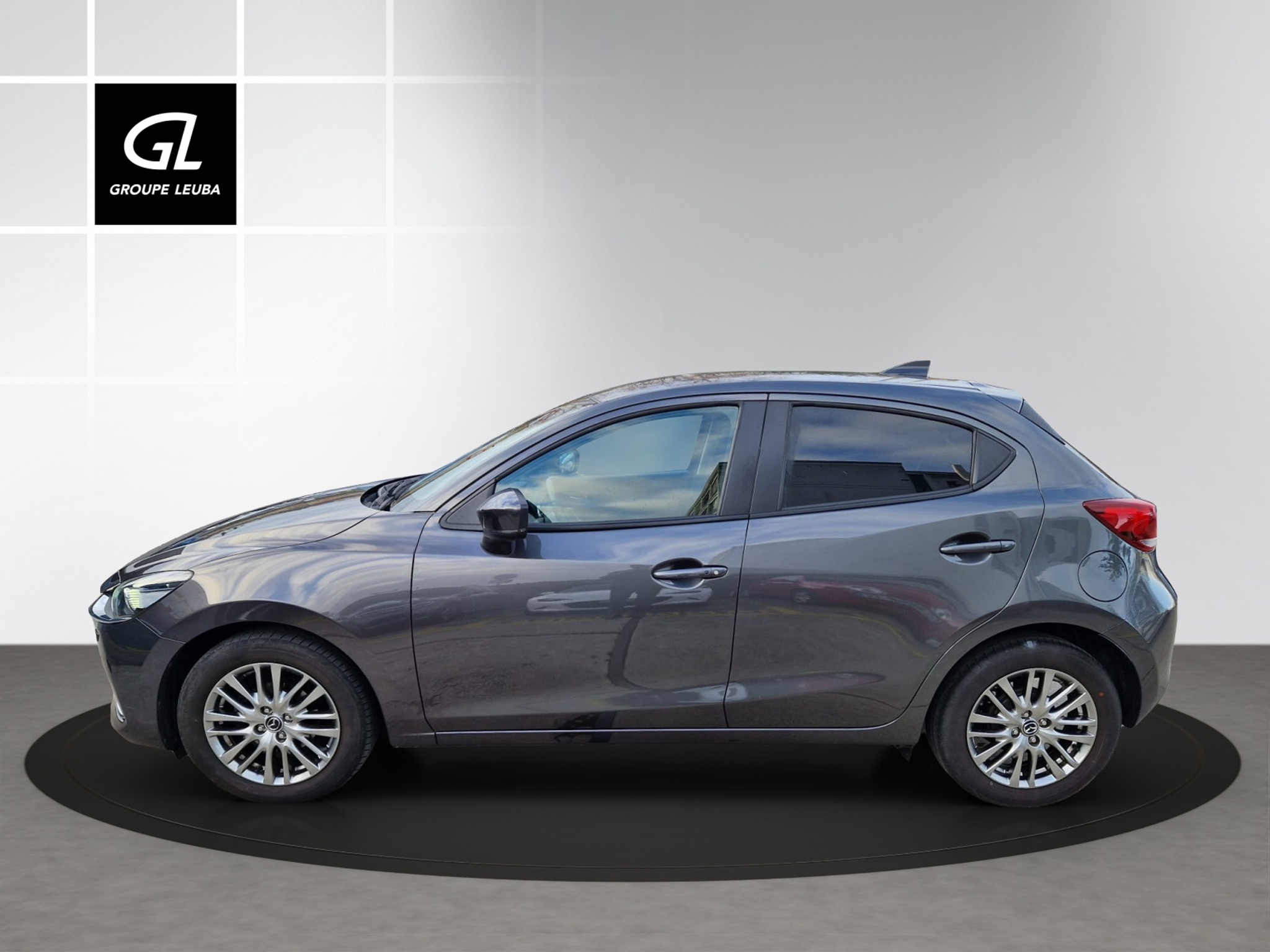 listing desktop thumbnail image 2