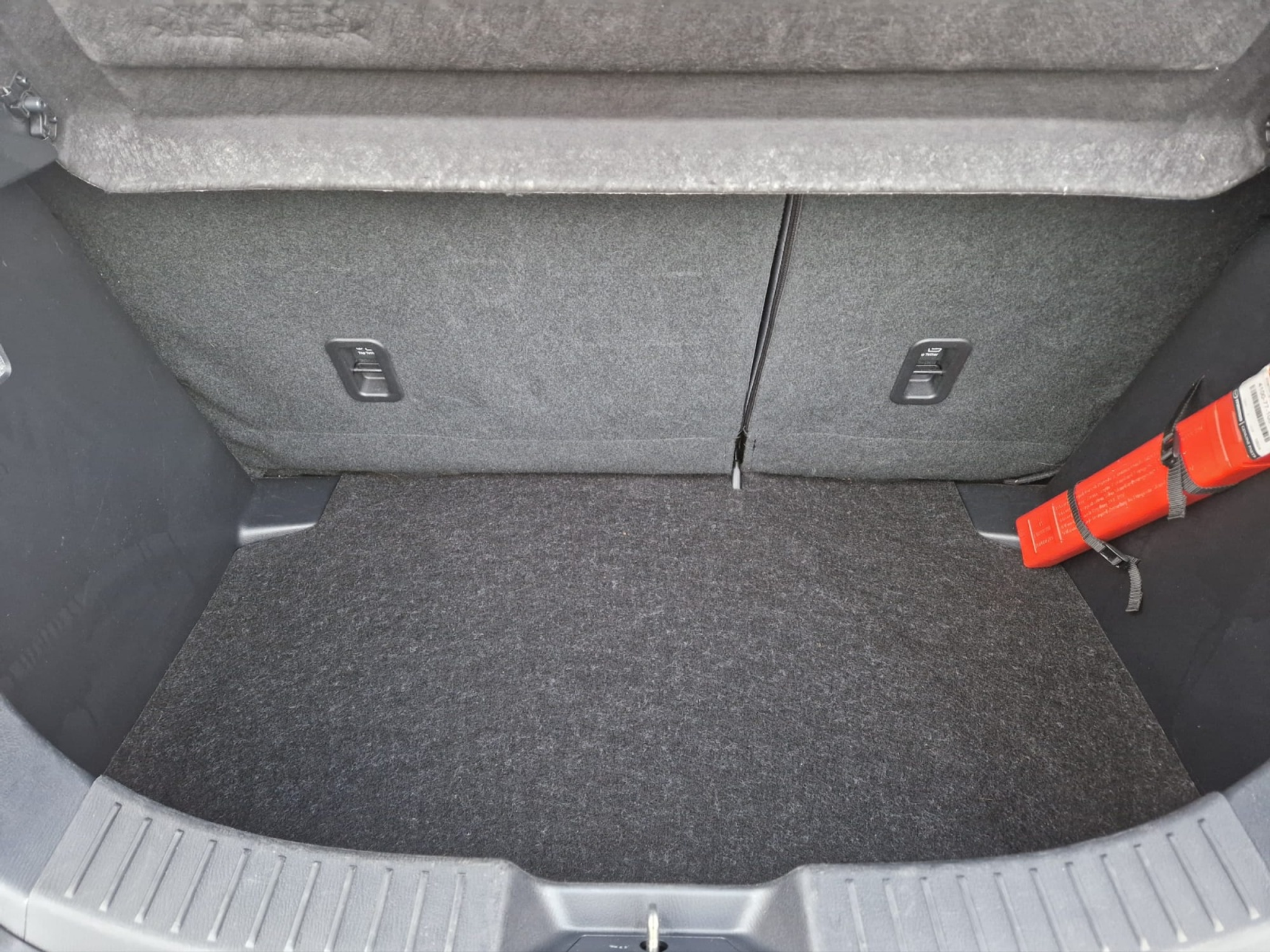 listing desktop thumbnail image 9