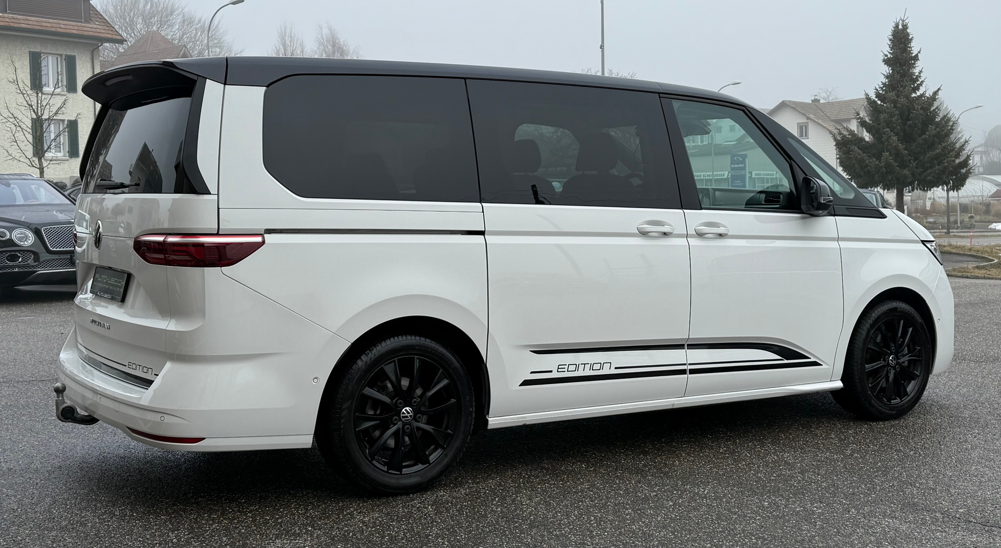 listing desktop thumbnail image 5