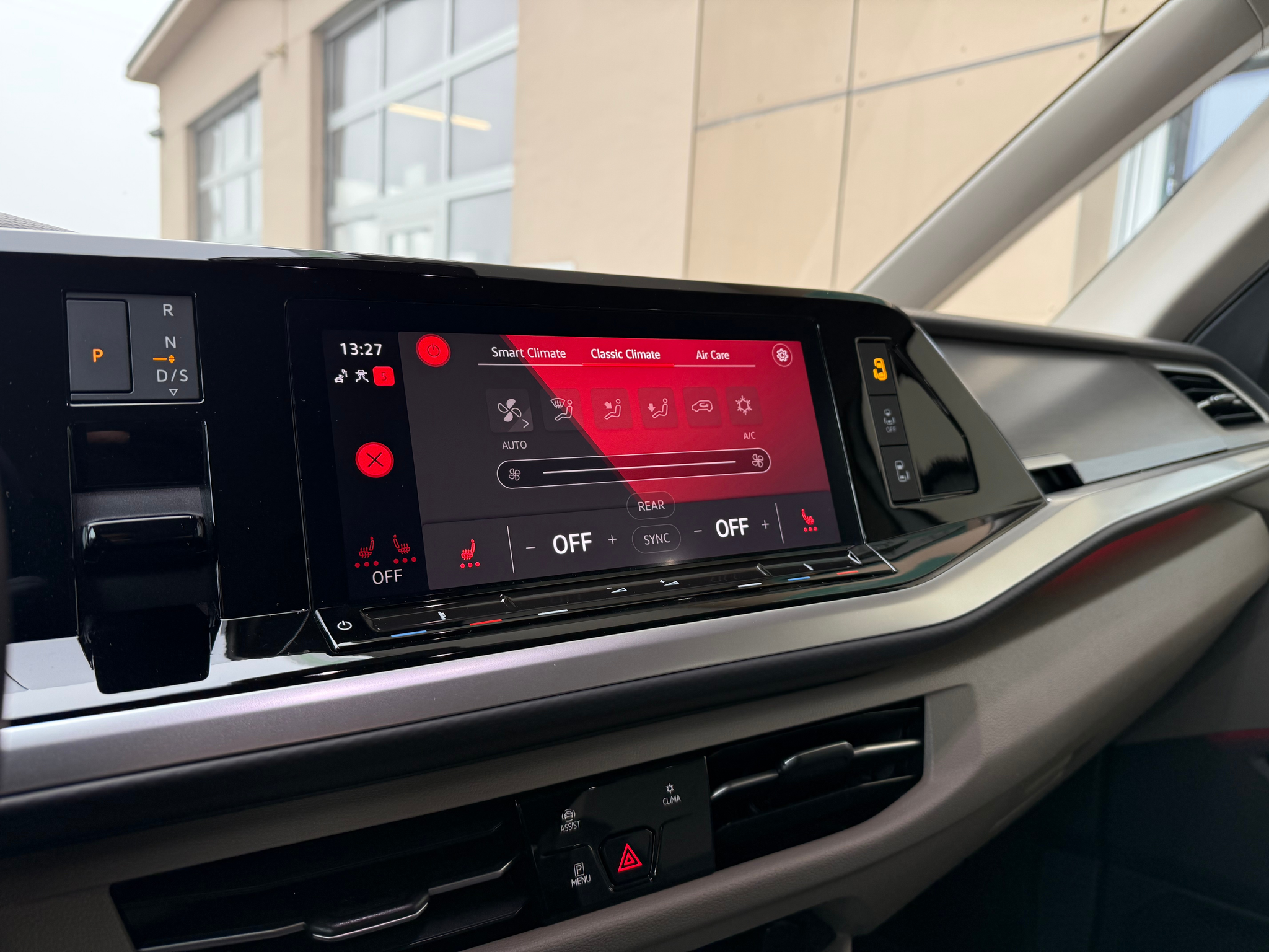 listing desktop thumbnail image 19