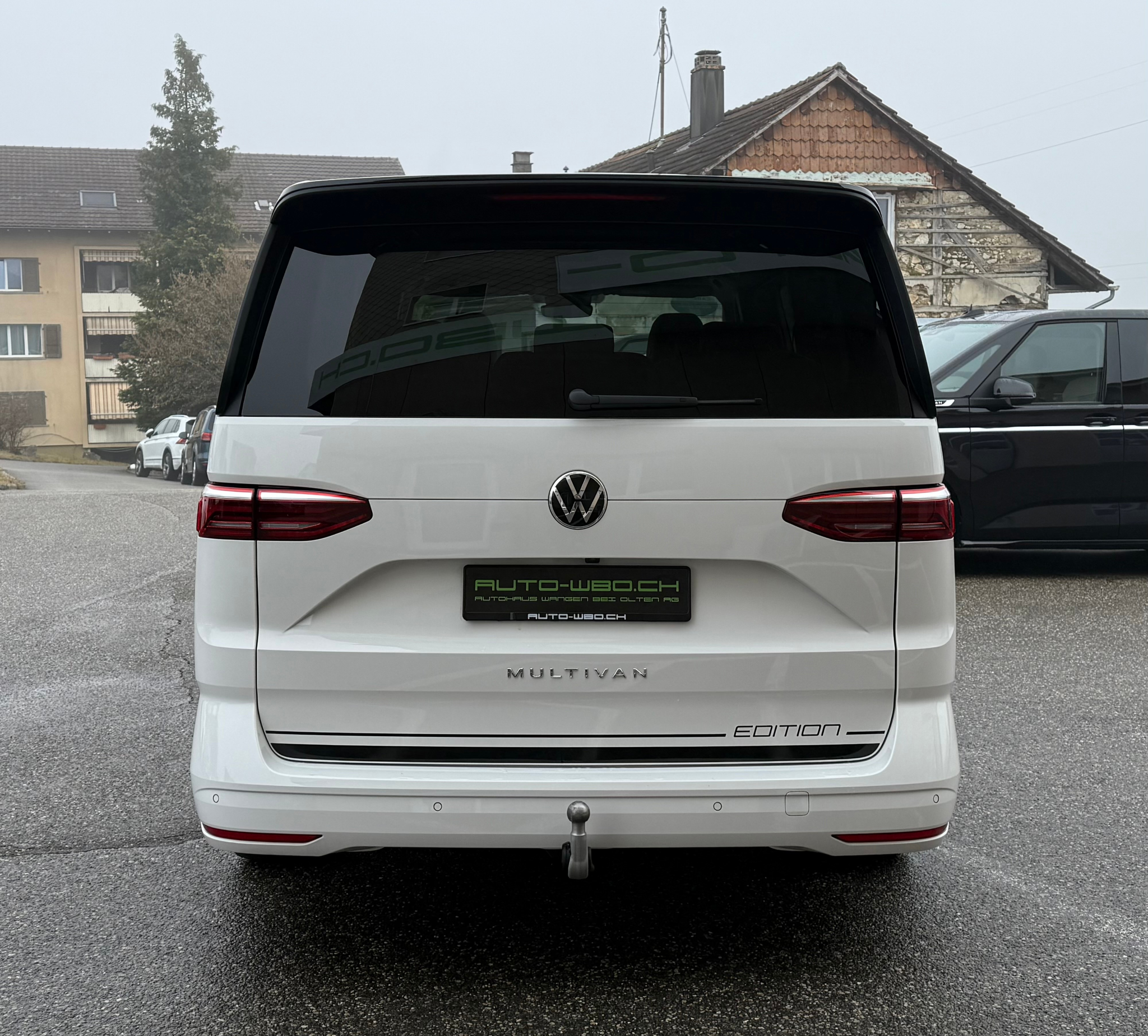 listing desktop thumbnail image 6