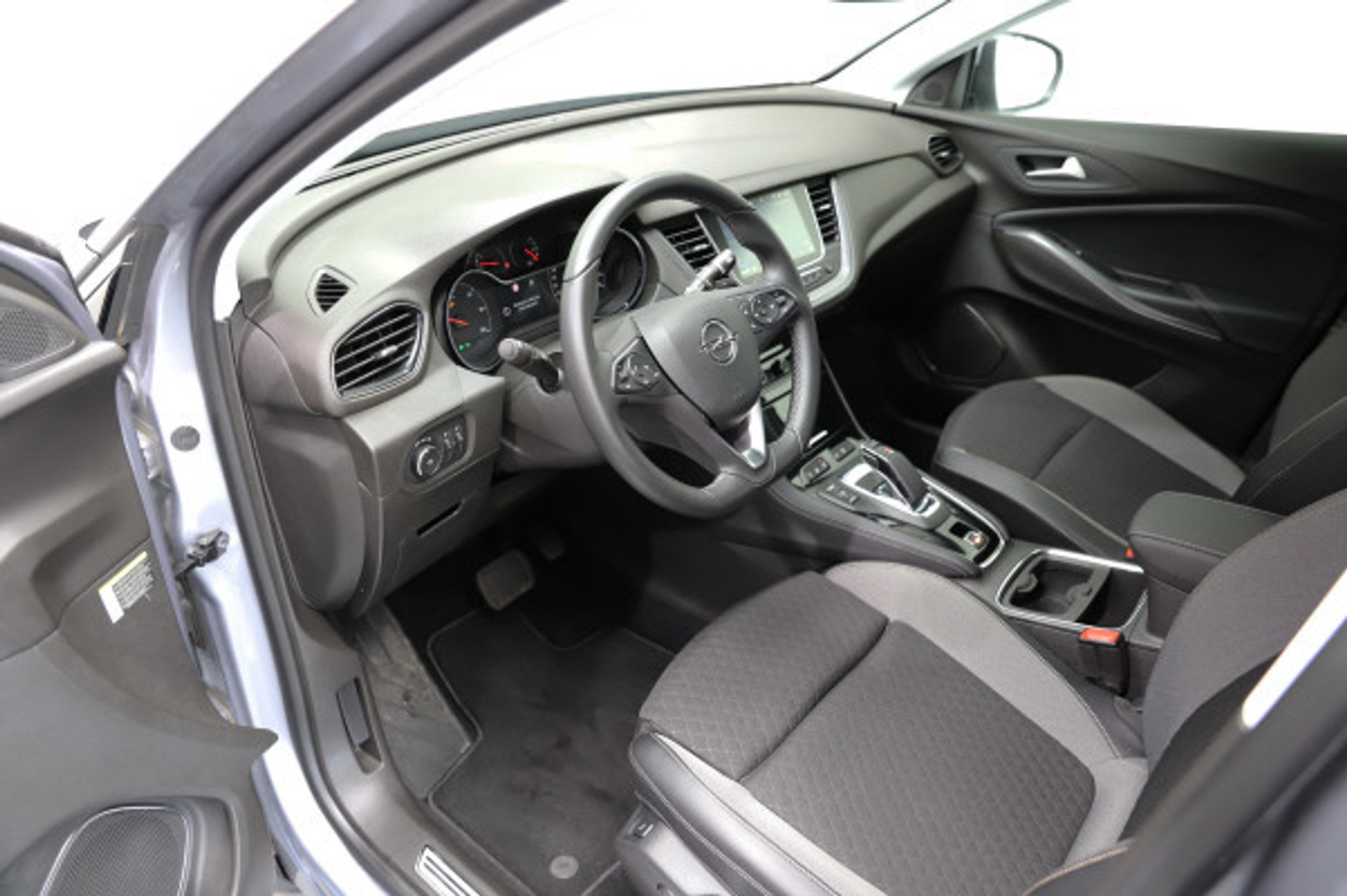 listing desktop thumbnail image 7