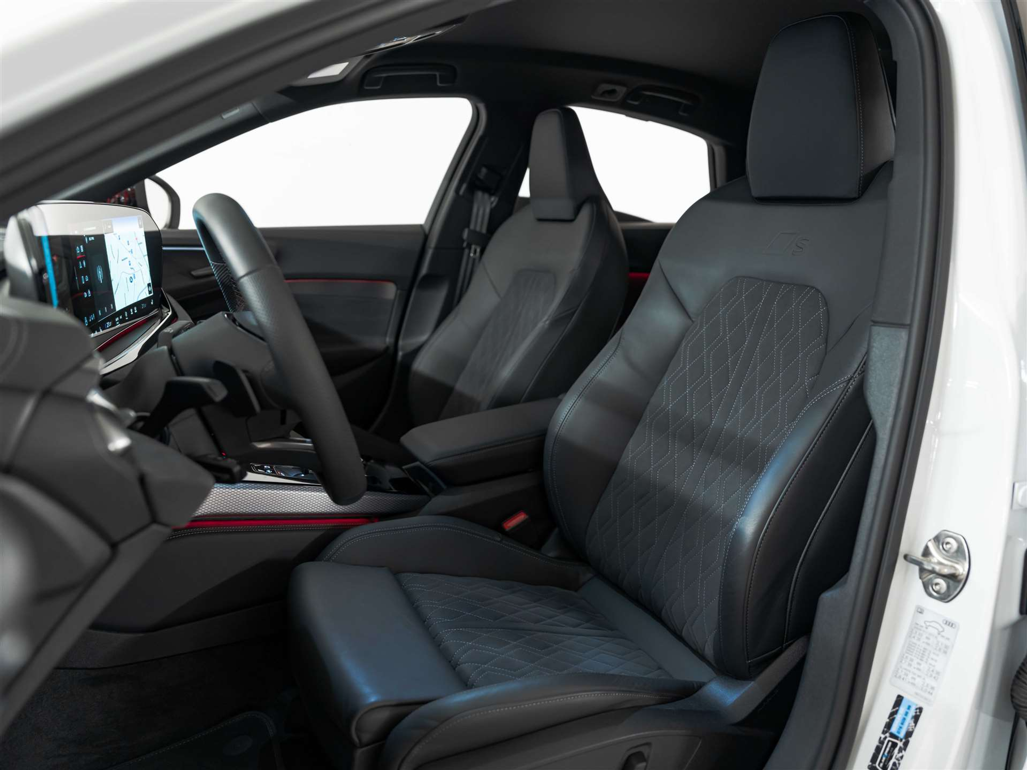 listing desktop thumbnail image 9