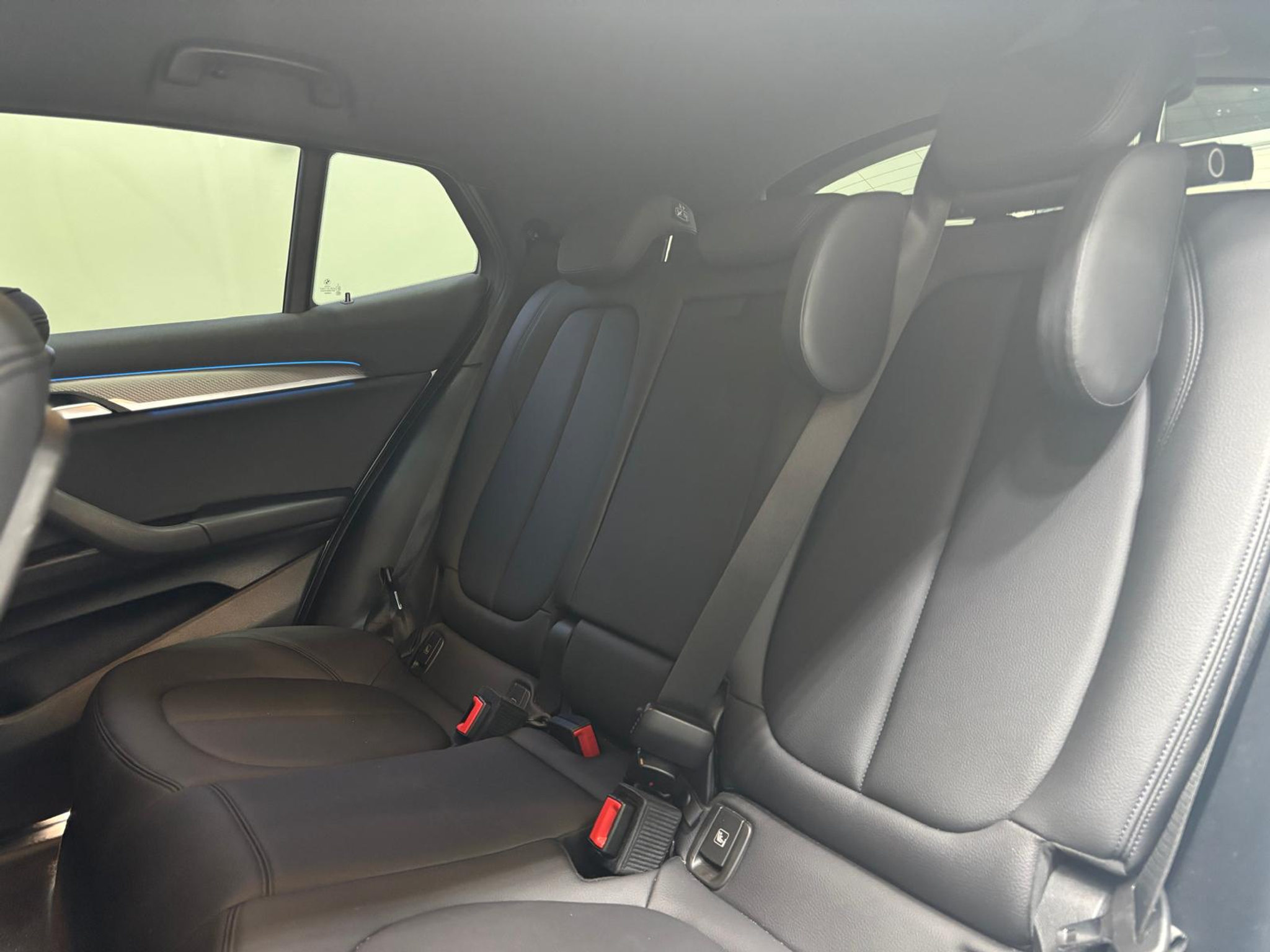 listing desktop thumbnail image 15