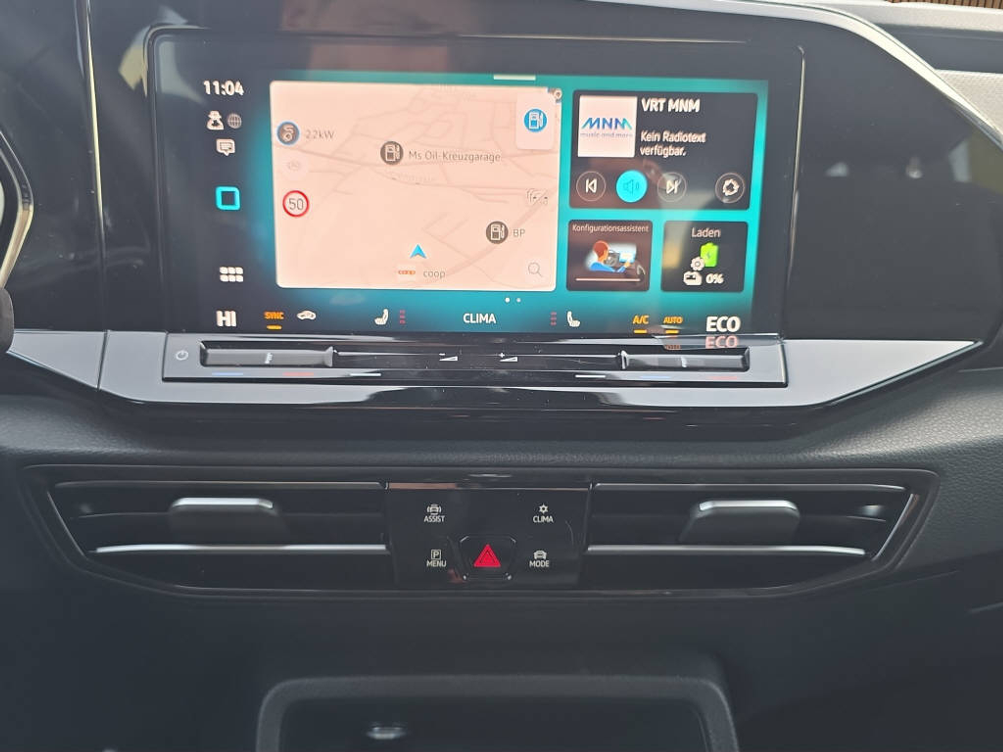 listing desktop thumbnail image 16