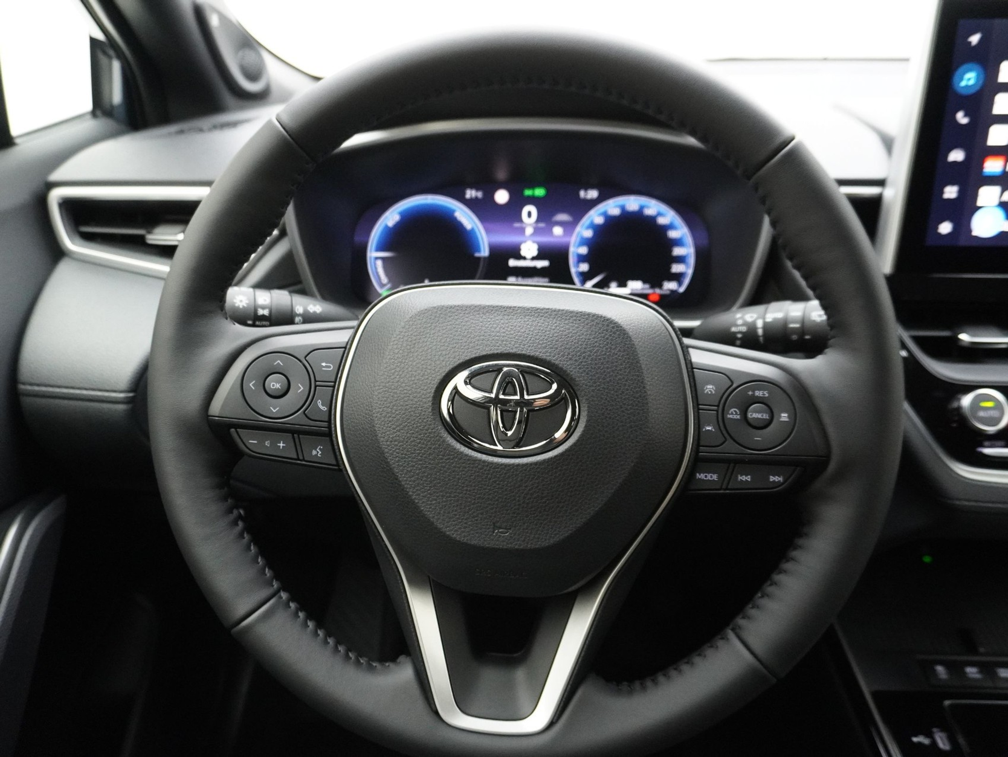 listing desktop thumbnail image 11