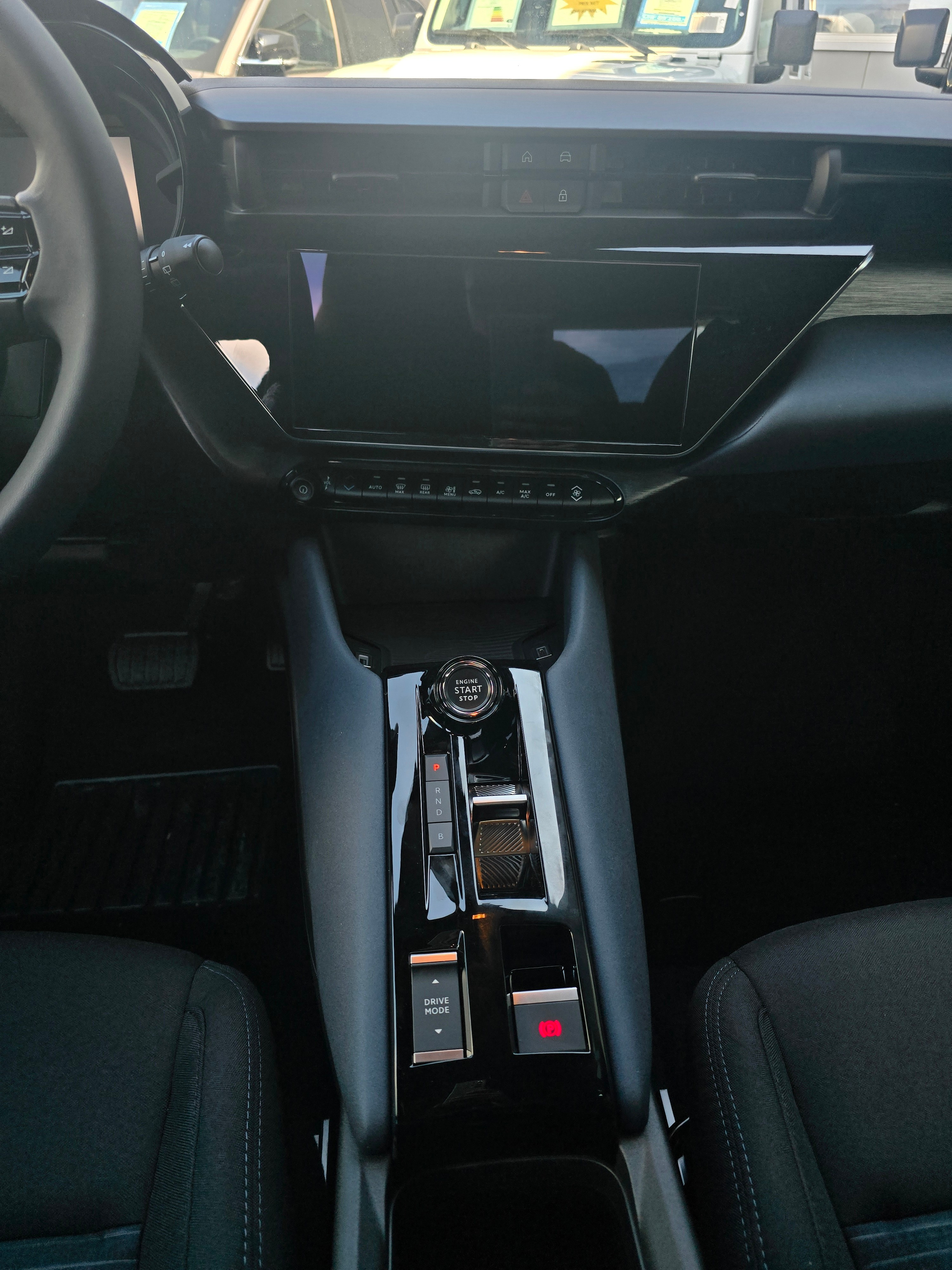 listing desktop thumbnail image 9