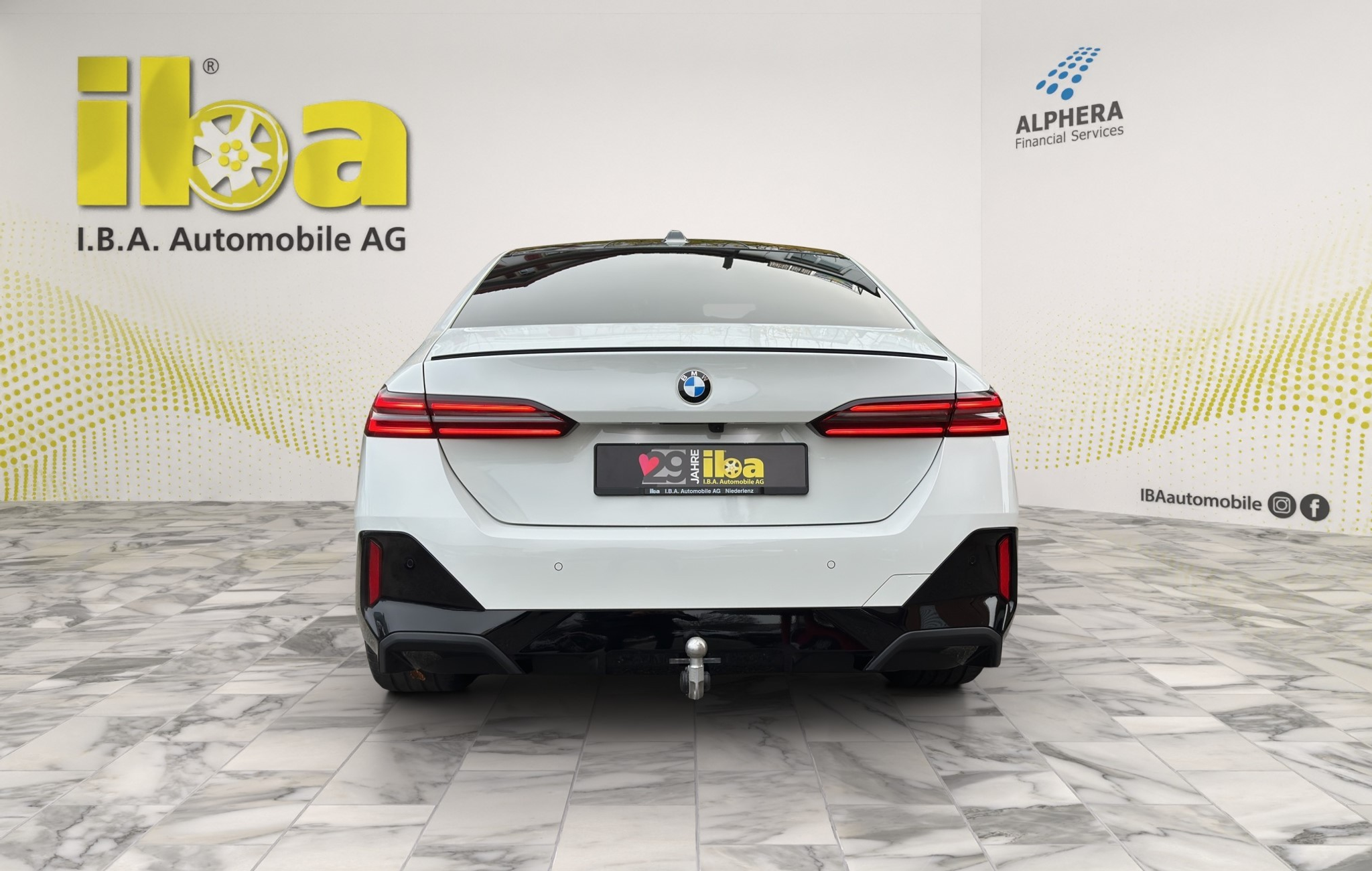 listing desktop thumbnail image 3