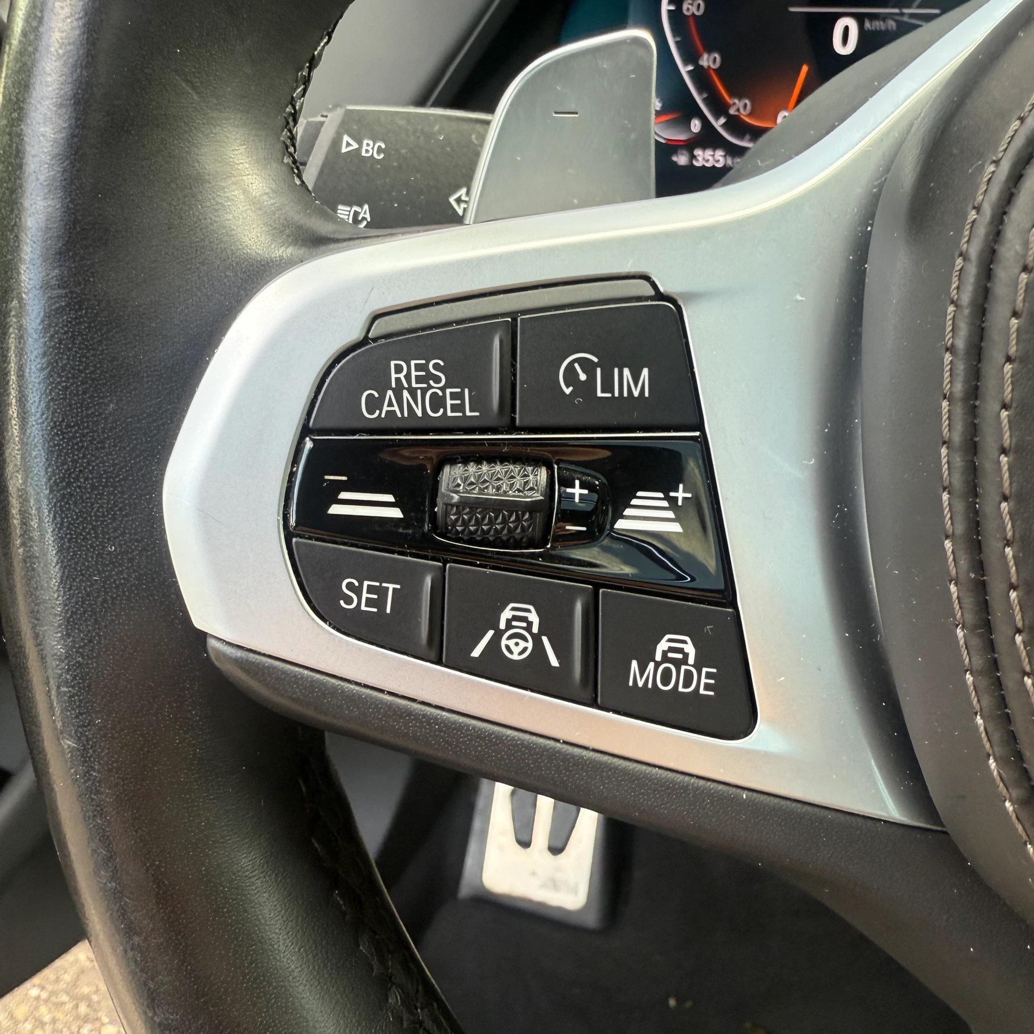 listing desktop thumbnail image 22