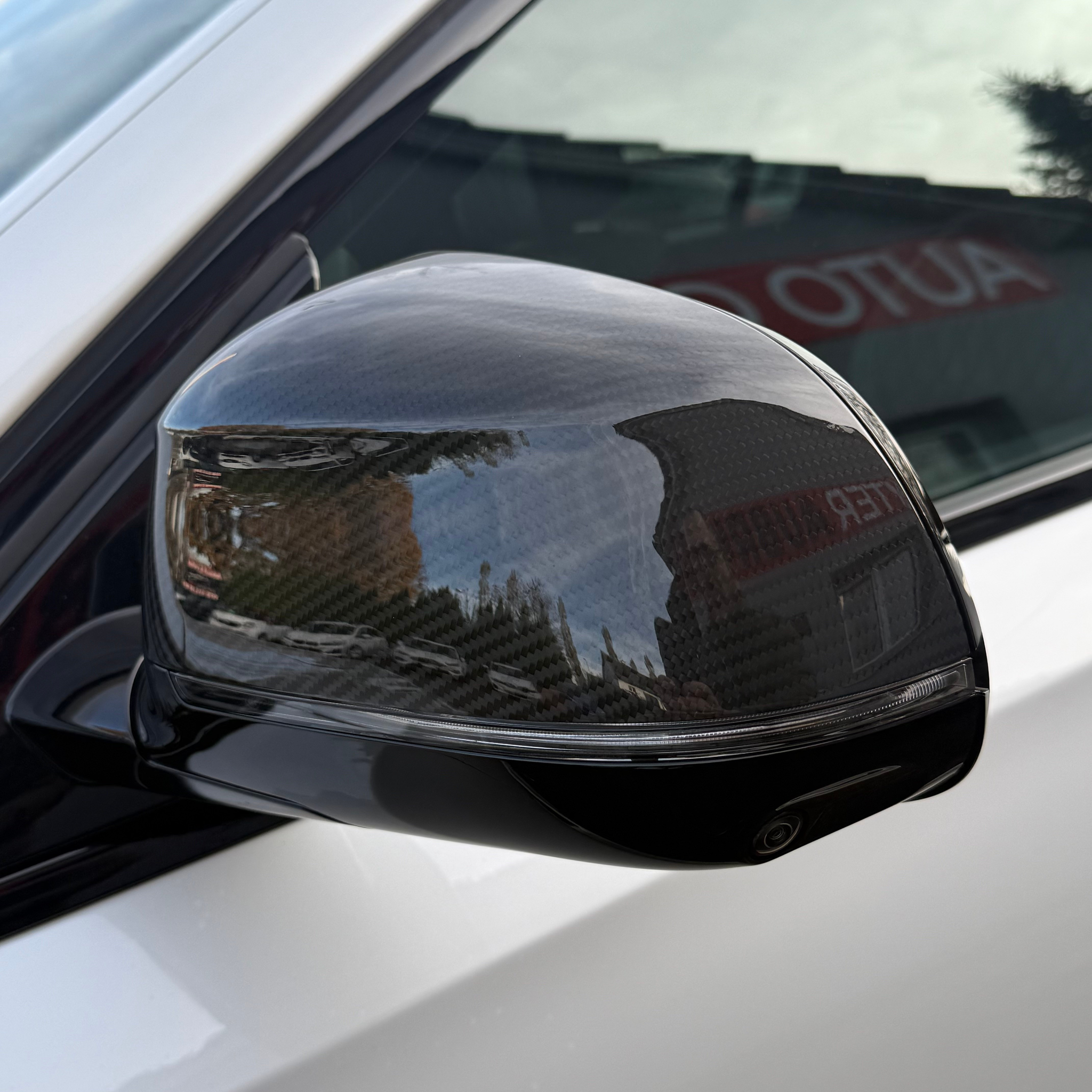 listing desktop thumbnail image 28